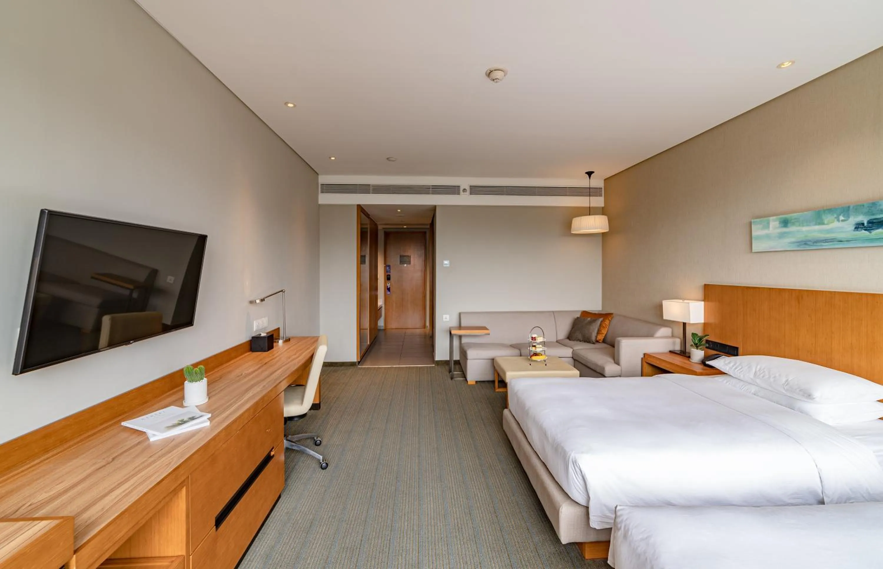 Photo of the whole room, Bed in Hyatt Place Foshan Lishui