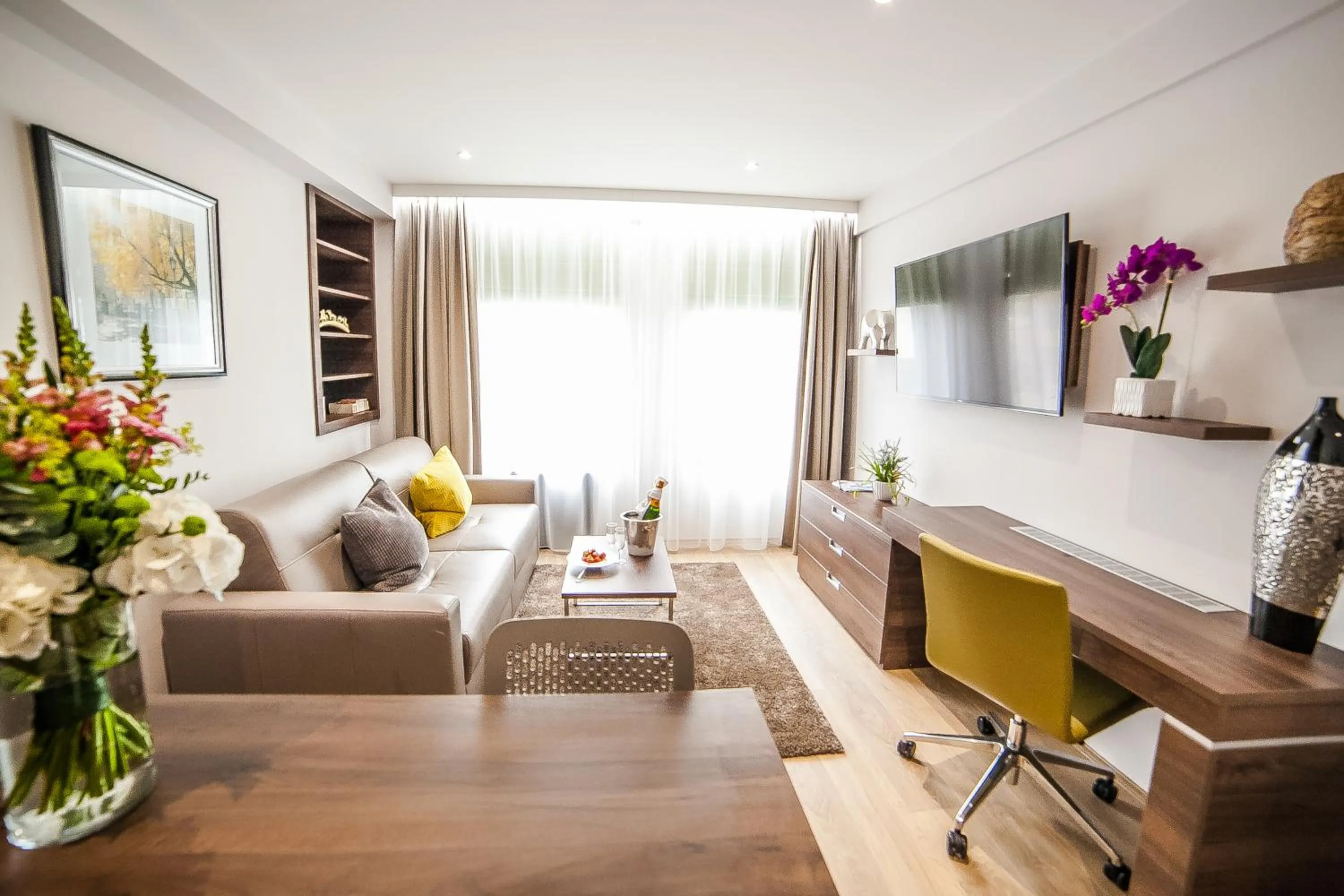 Living room in Hampton Suites Serviced Apartments