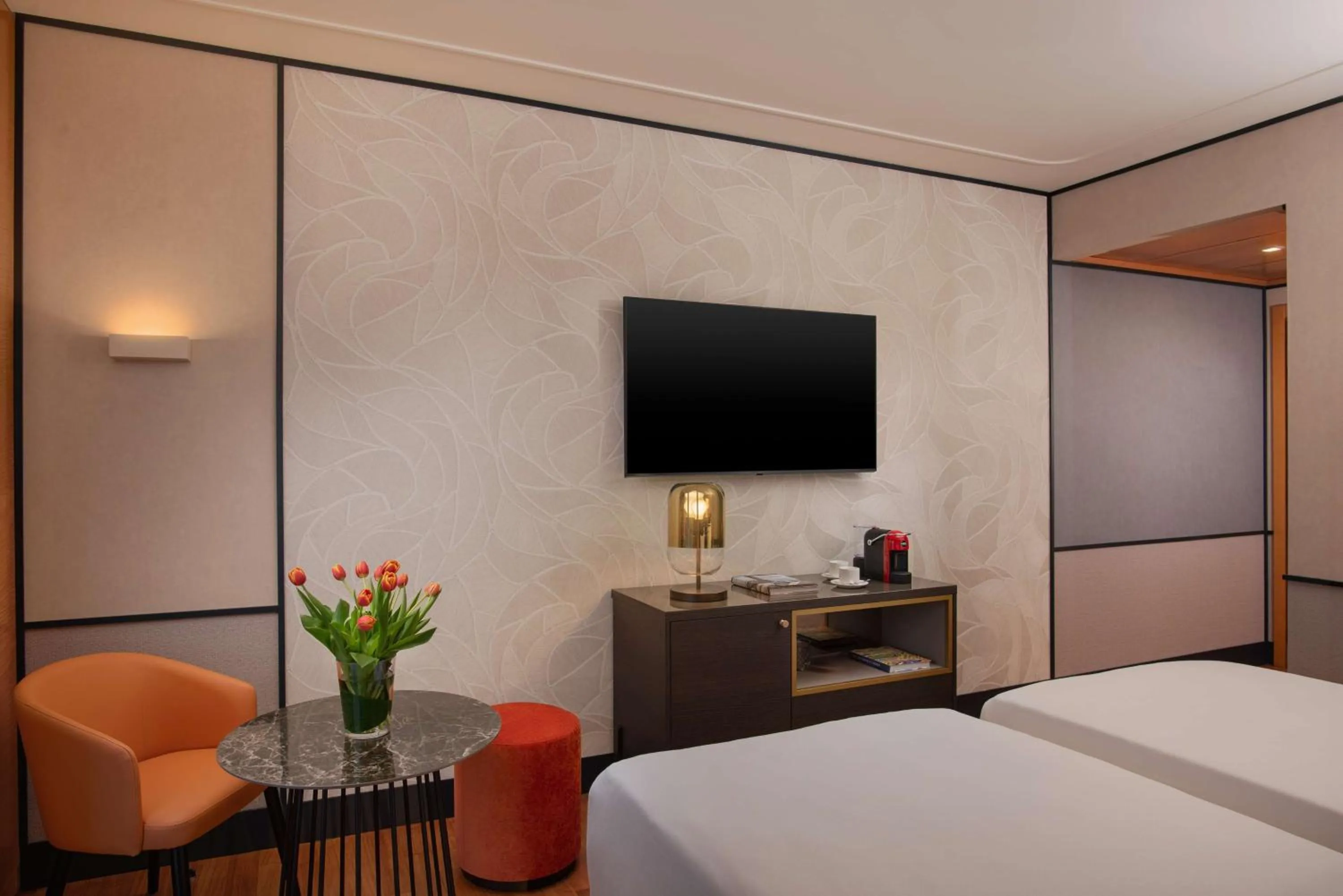 Bedroom, Bed in NH Collection Genova Marina