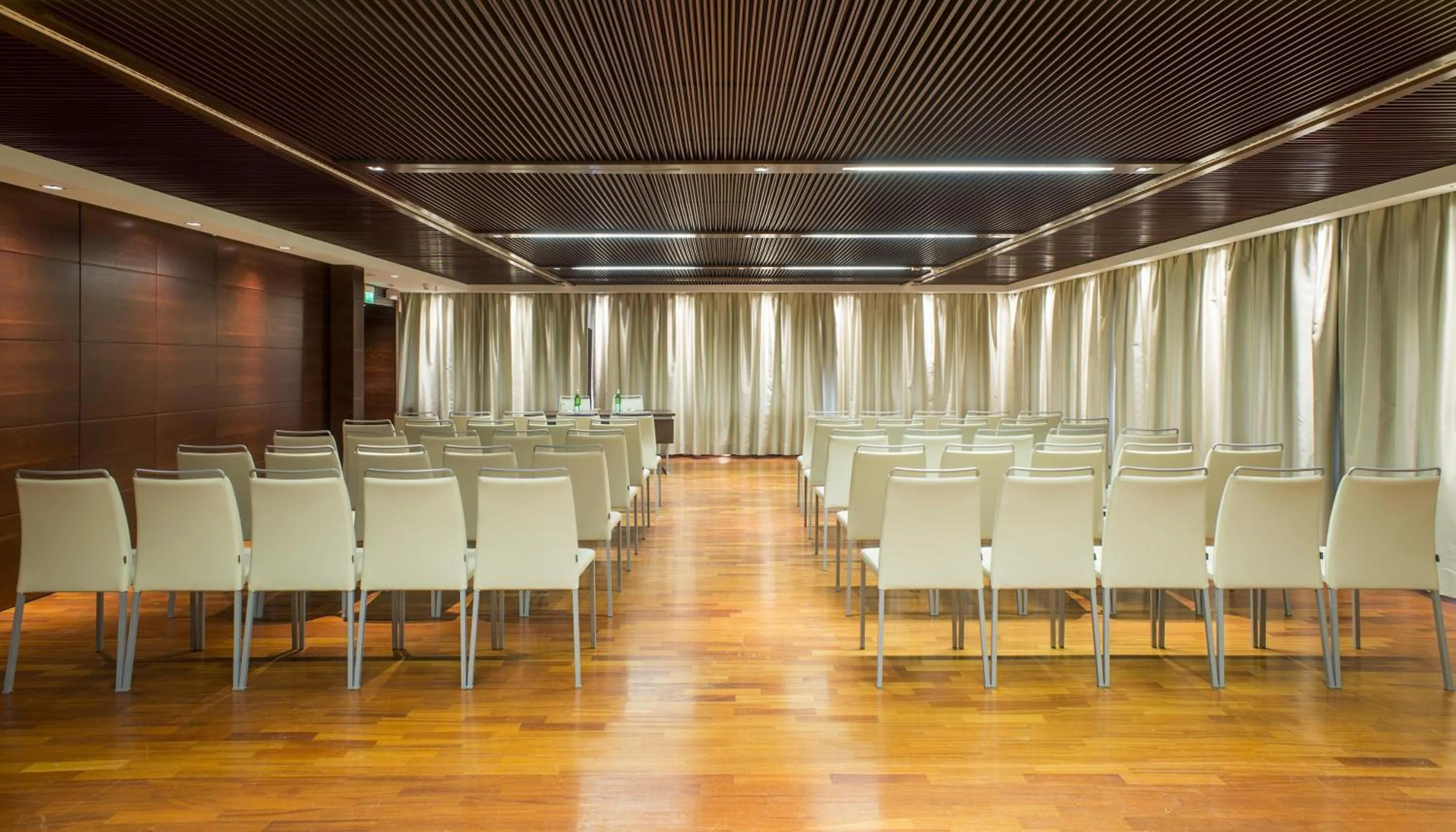 Bedroom in NH Milano 2