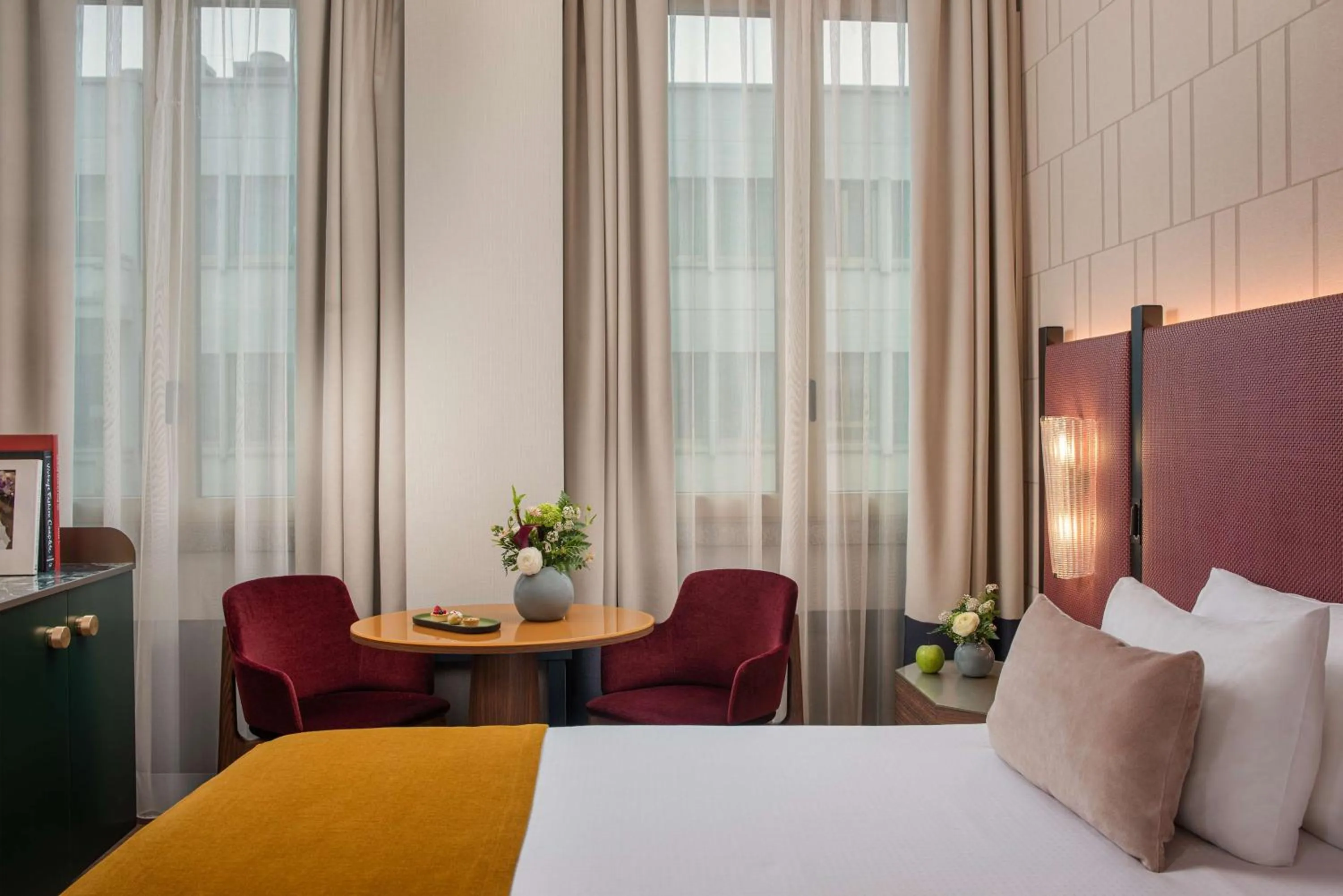 Deluxe Room in NH Collection Milano President