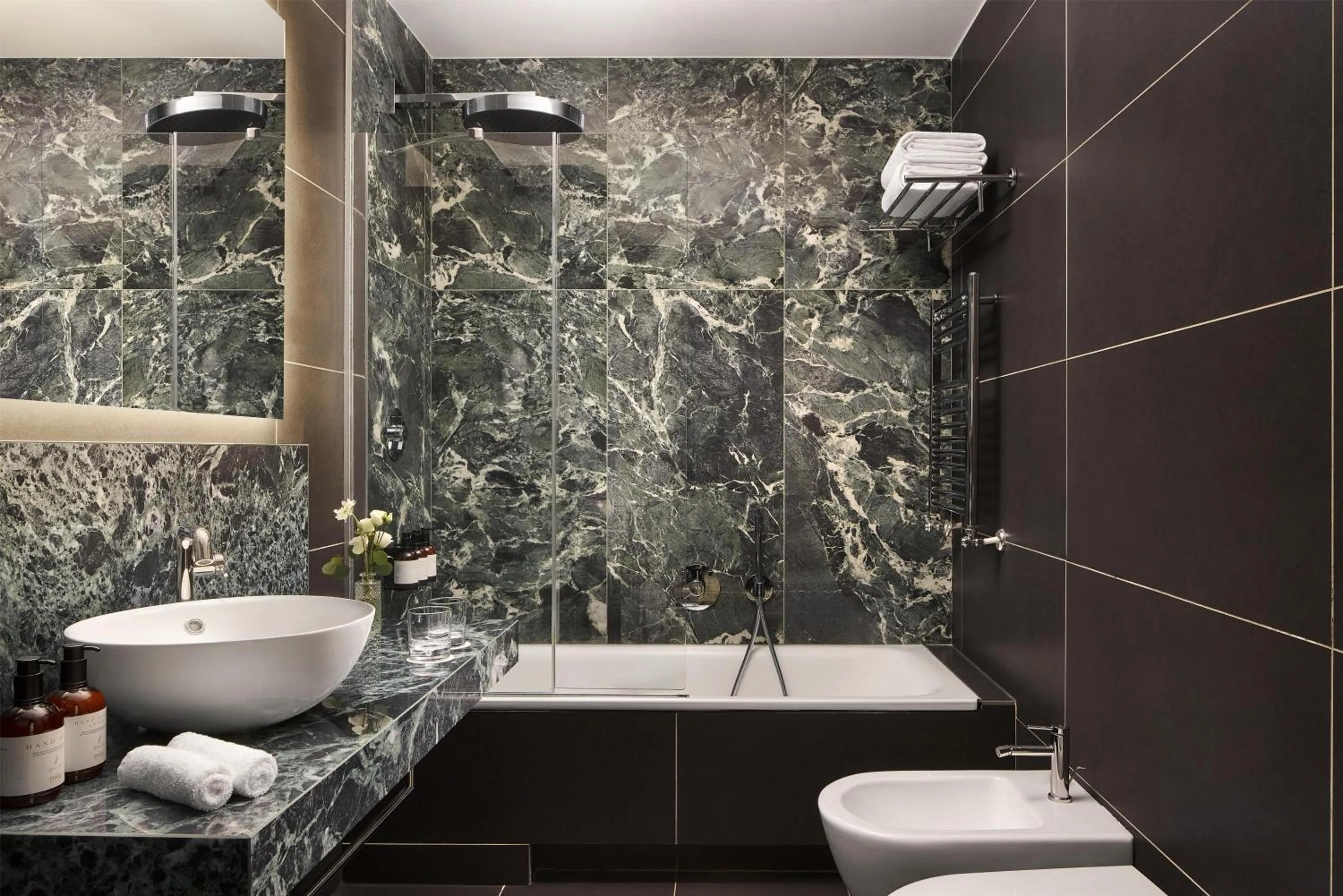 Bathroom in Tivoli President Milano Hotel