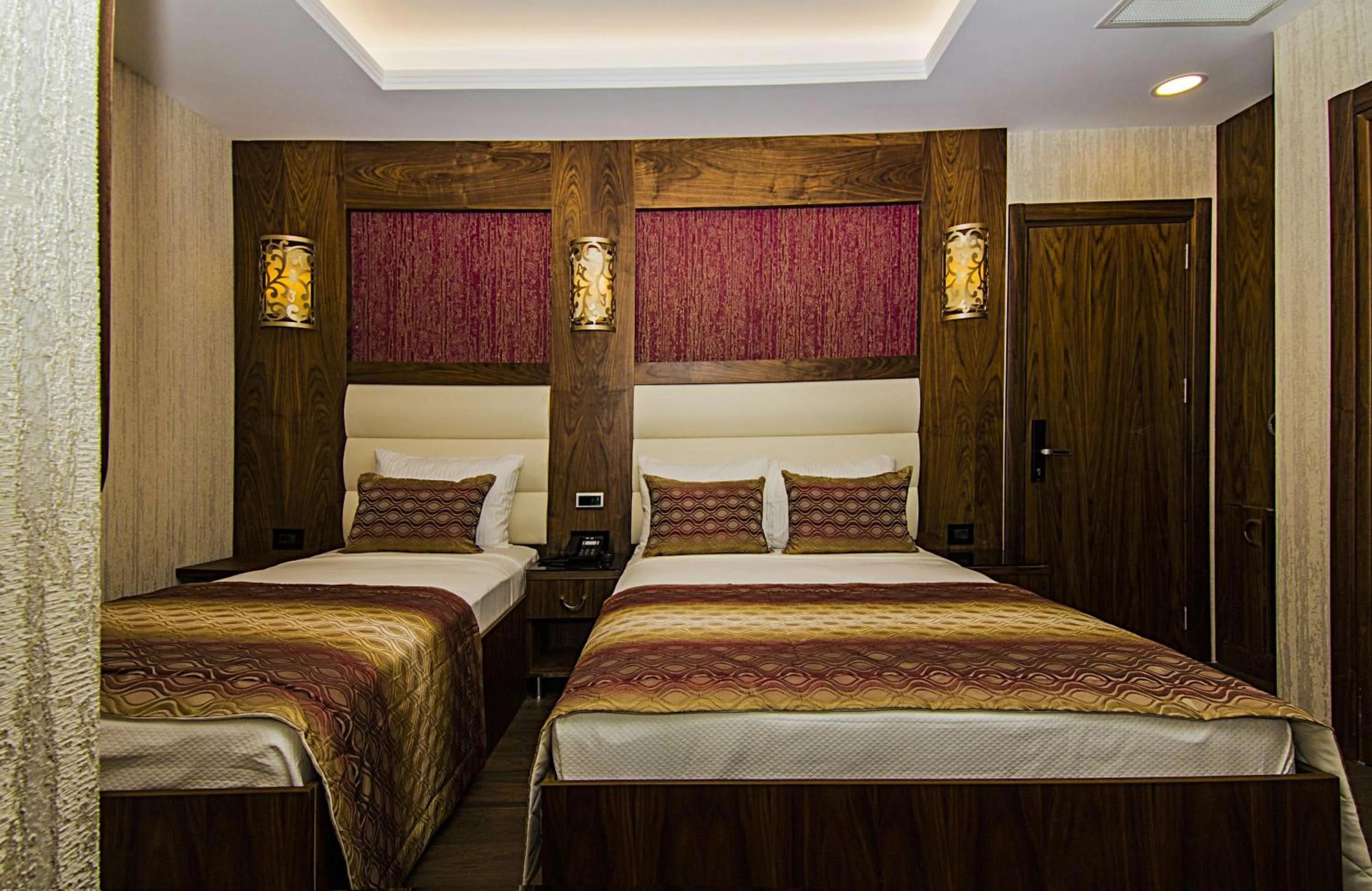 Photo of the whole room, Bed in İstanbul Vertu Hotel