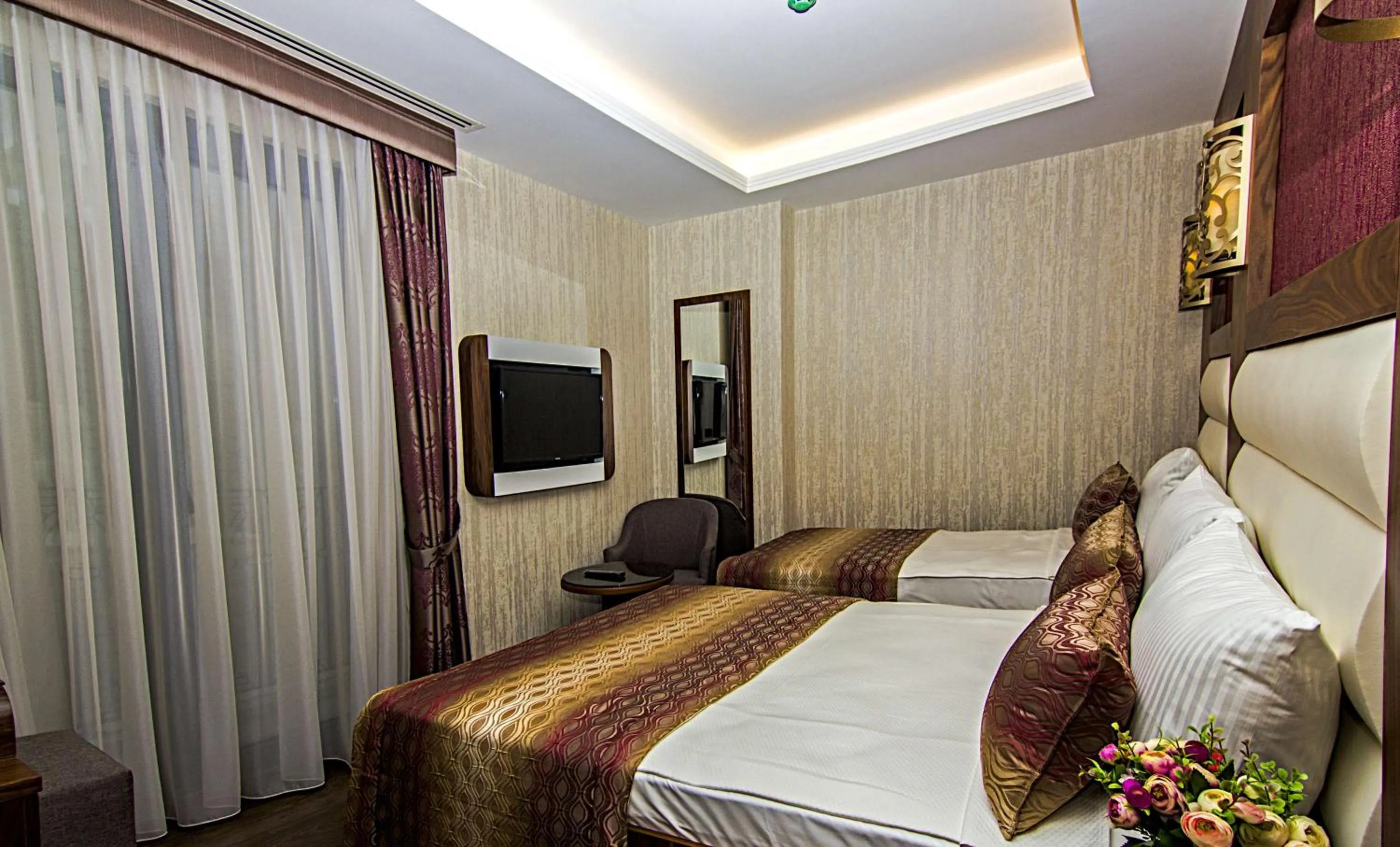 Photo of the whole room, Bed in İstanbul Vertu Hotel