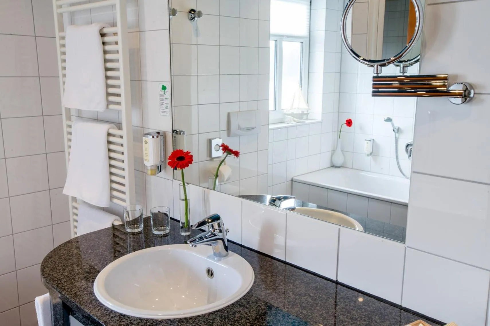 Bathroom in Seehotel Niedernberg - Das Dorf am See