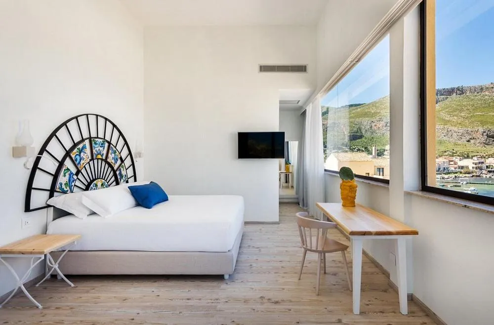 Bed in Phi Hotel La Tonnara di Bonagia