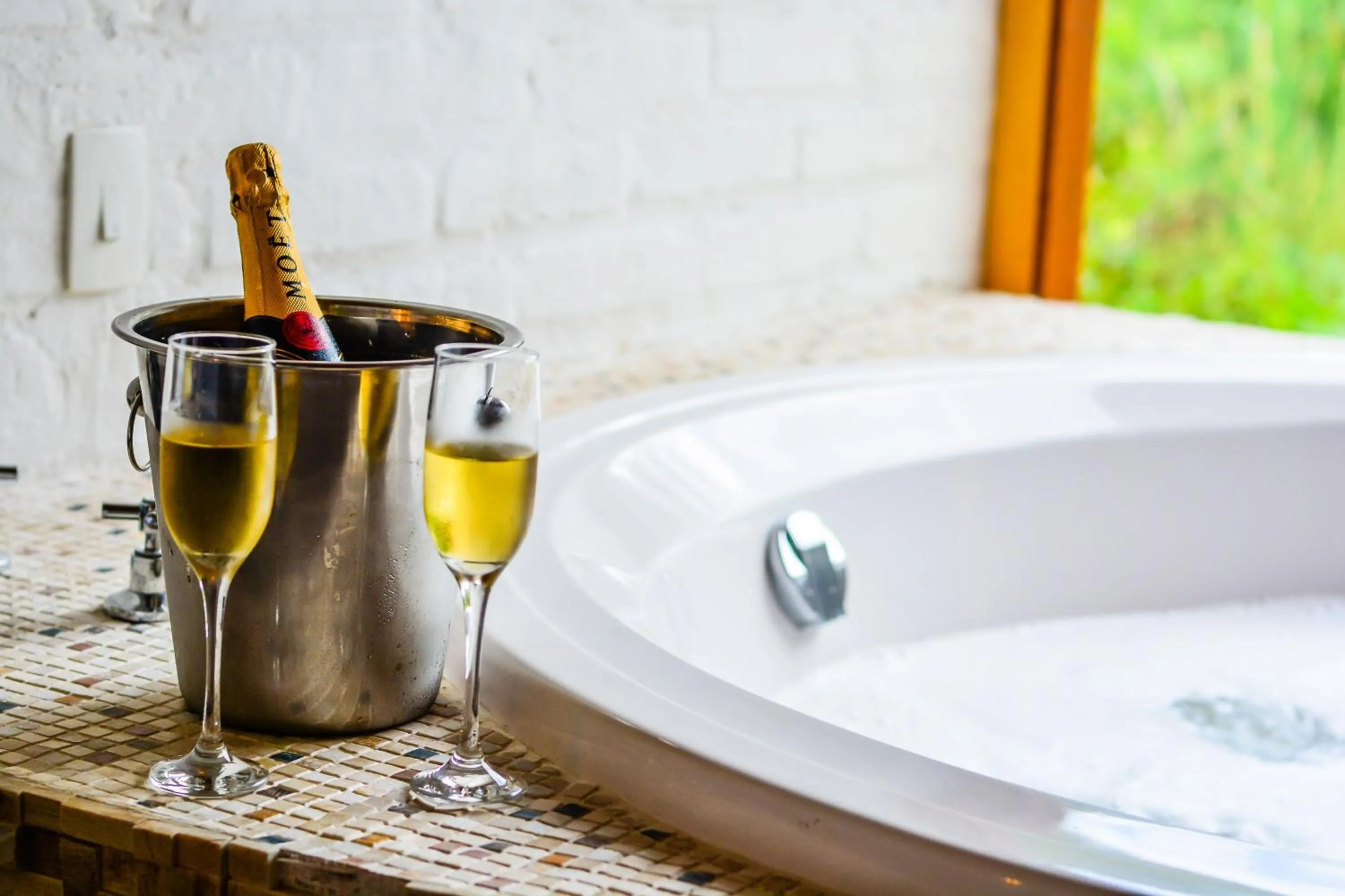 Hot Tub in Resort Magnifico