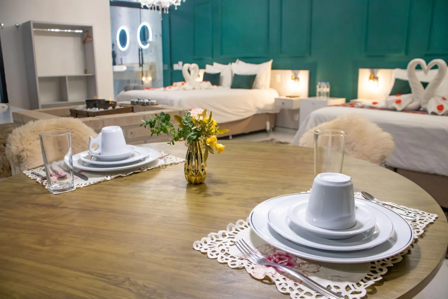 Photo of the whole room, Bed in Resort Magnifico