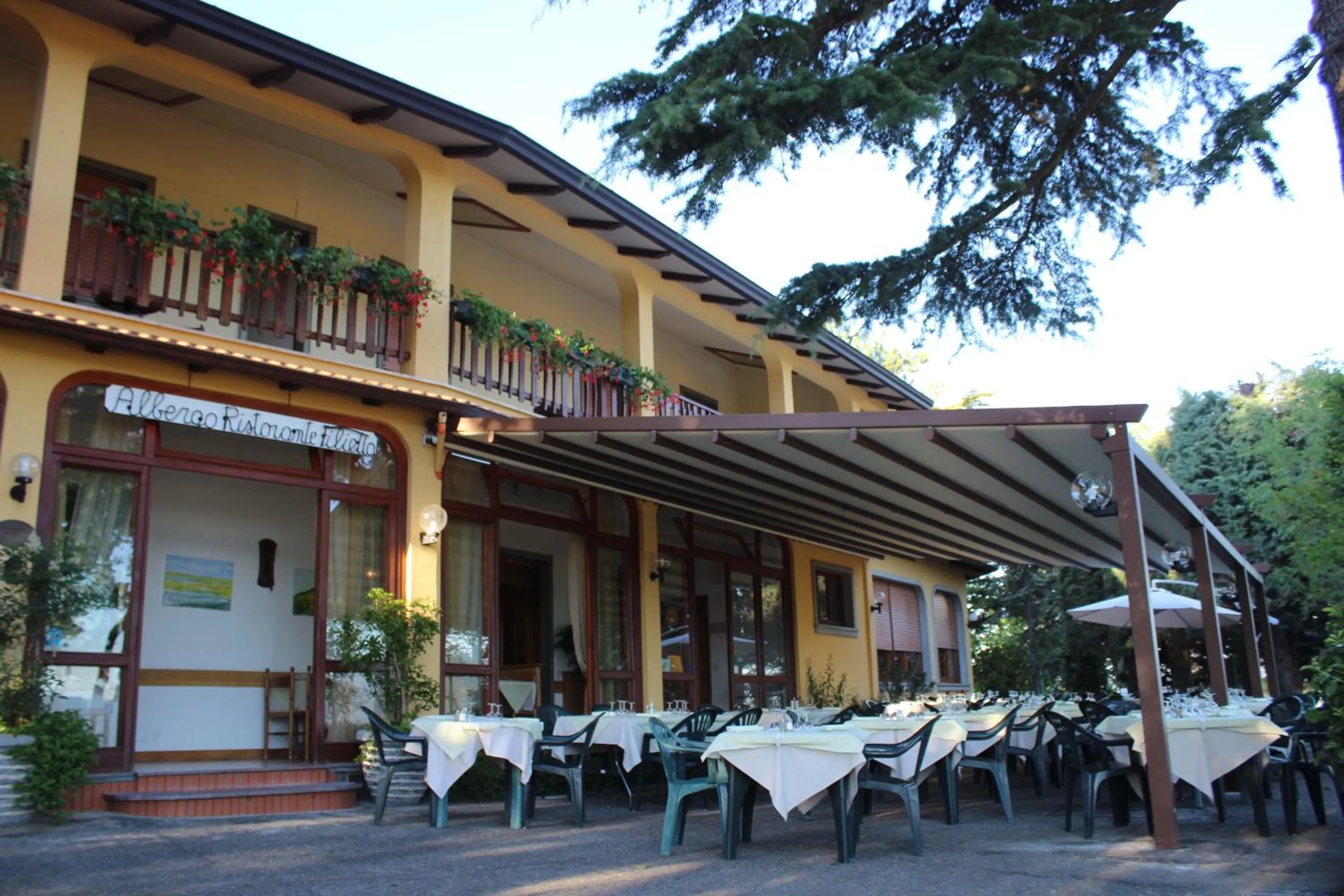 Property building in Albergo Filietto