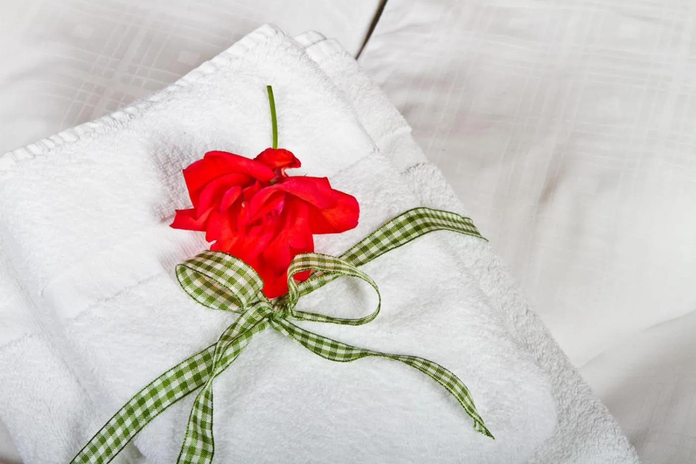 Other, Bed in Hotel Neuwirt