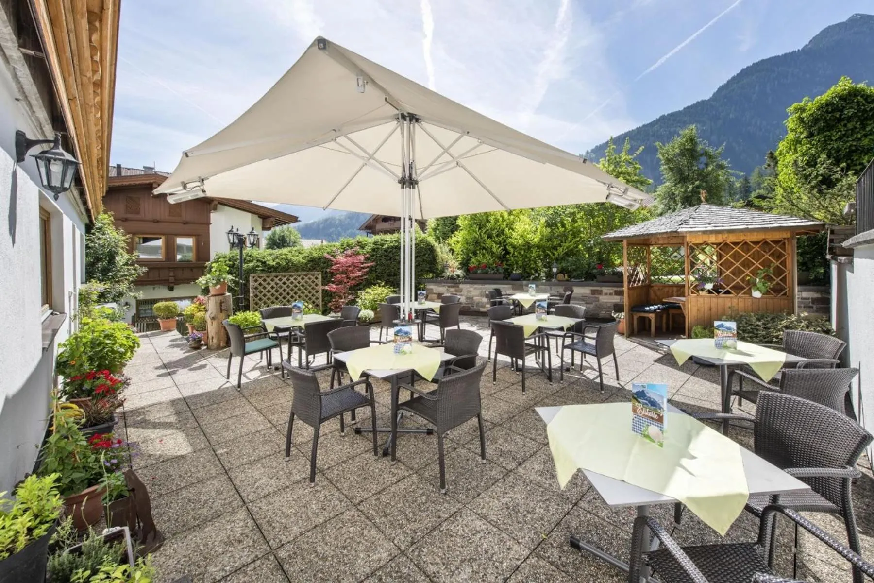 Restaurant/places to eat in Hotel Neuwirt