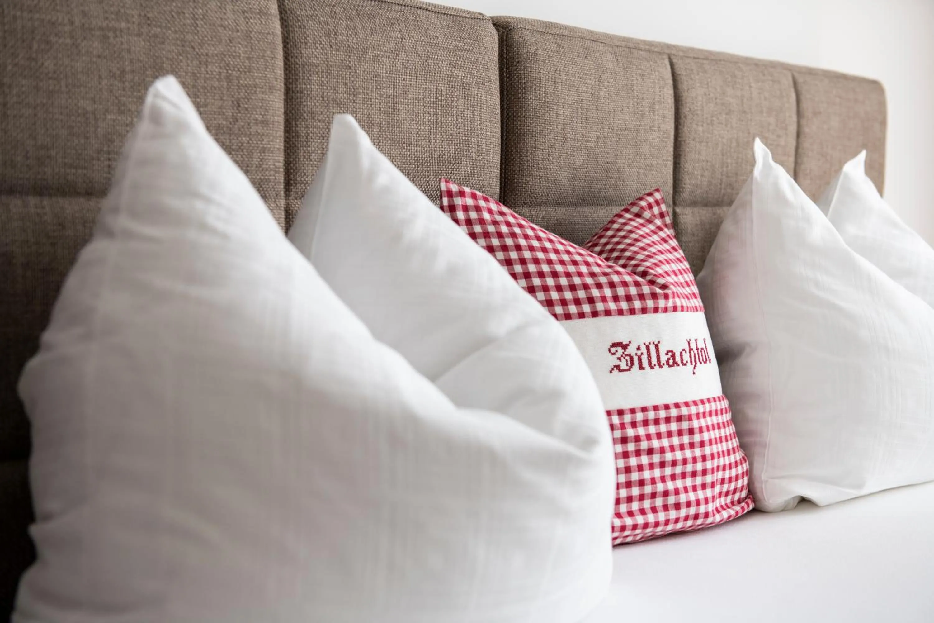Bed in Hotel Neuwirt