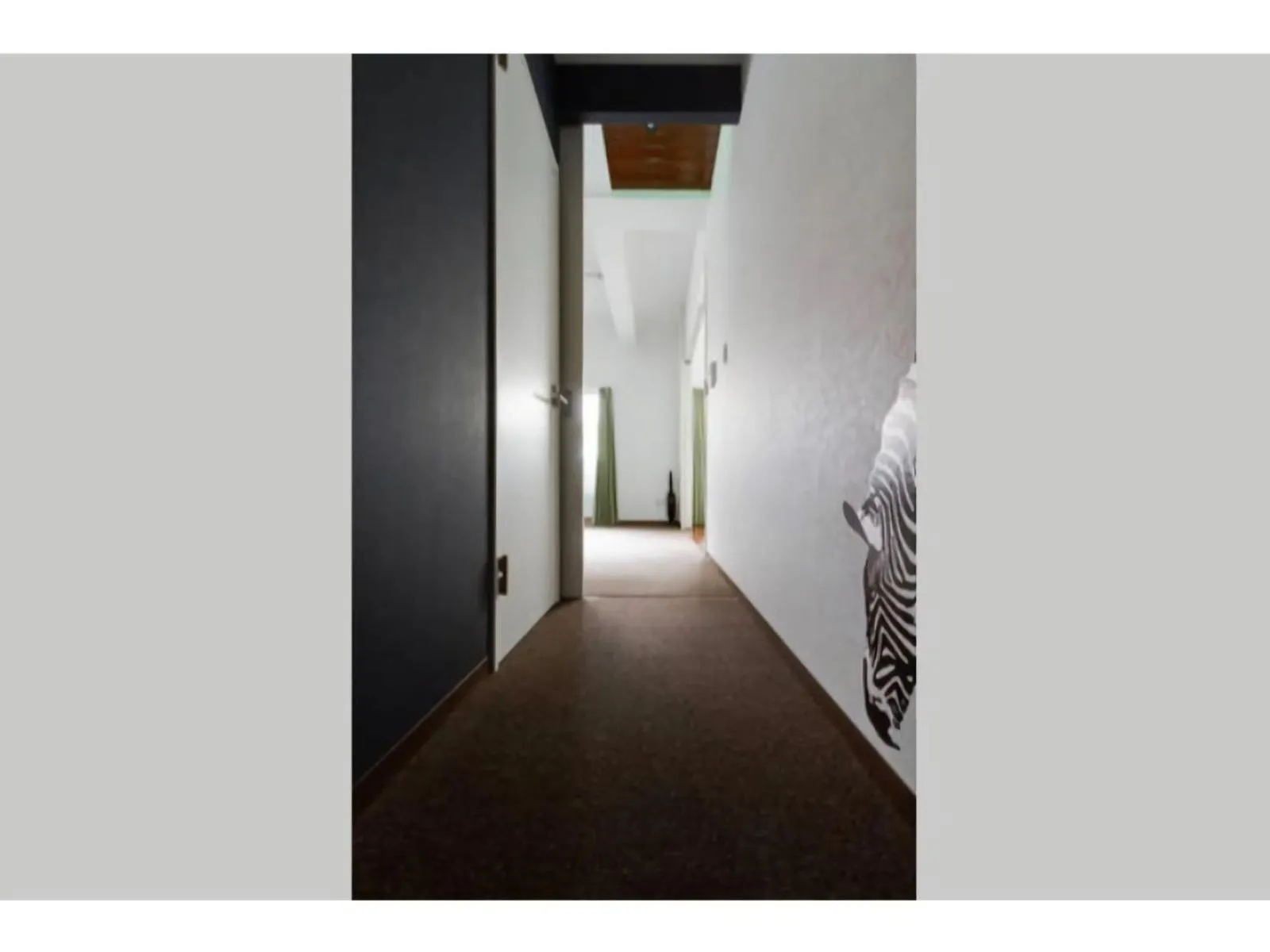 Photo of the whole room in The Wonder At Stay-Bentencho-