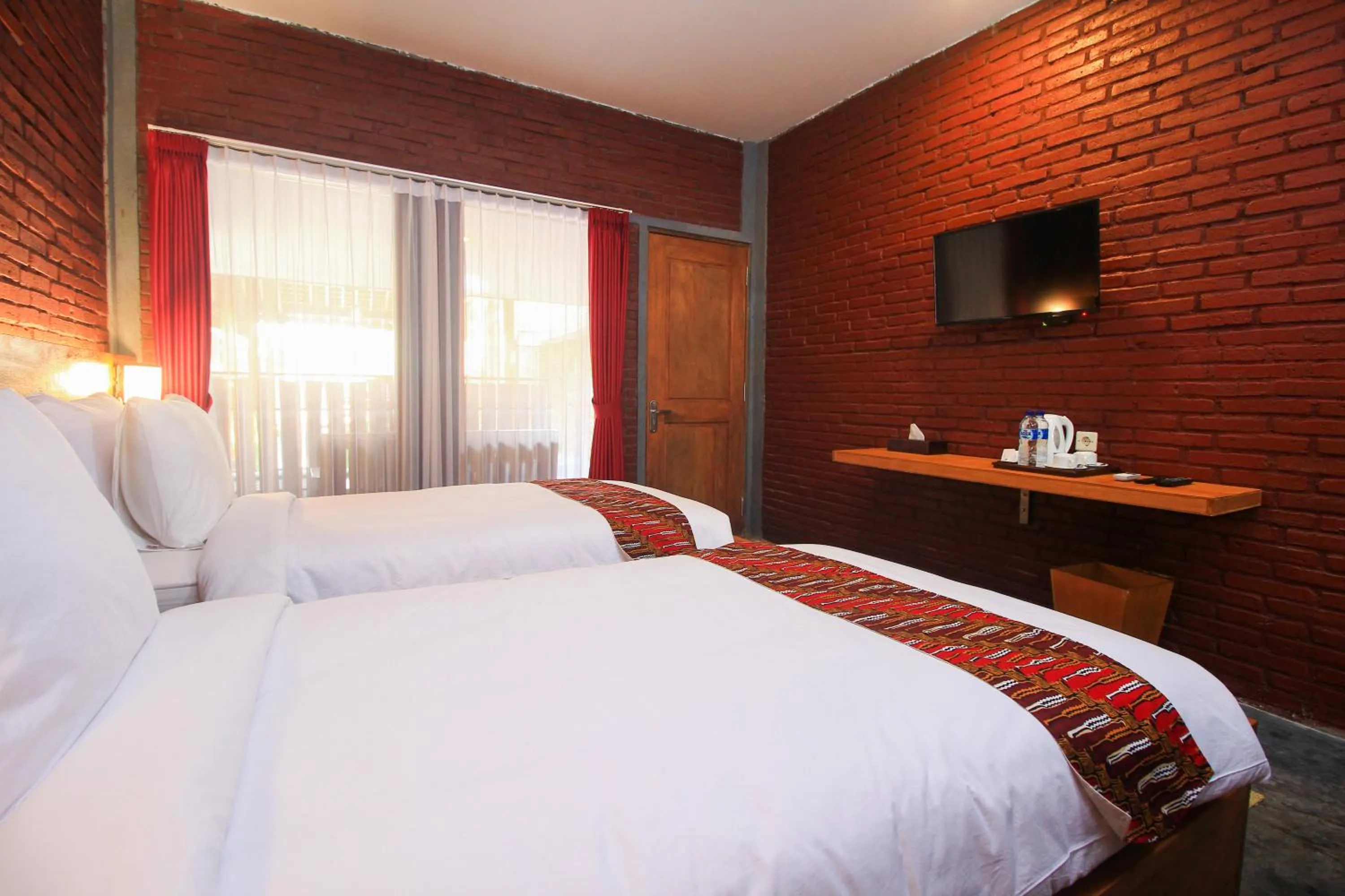 Bedroom, Bed in Wahid Borobudur