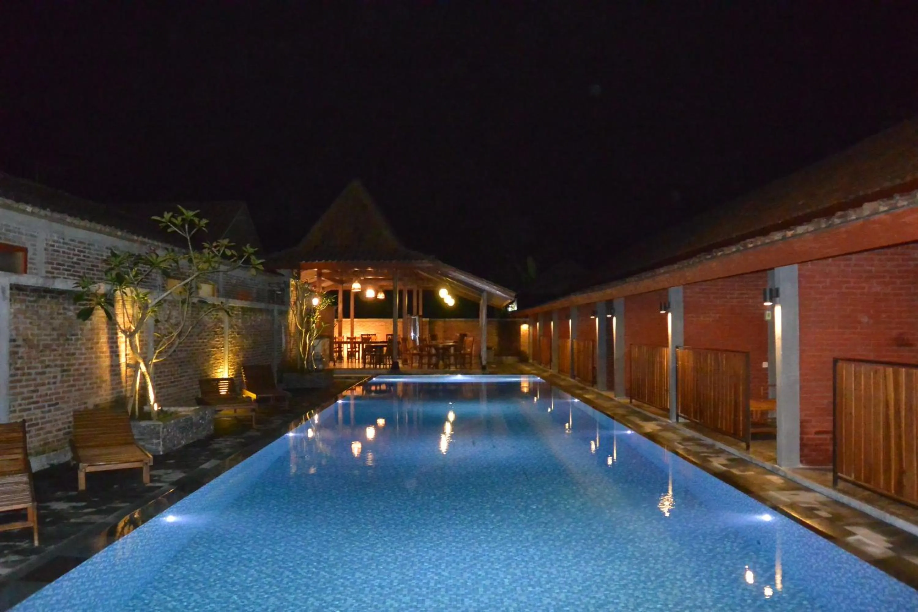 Swimming pool in Wahid Borobudur
