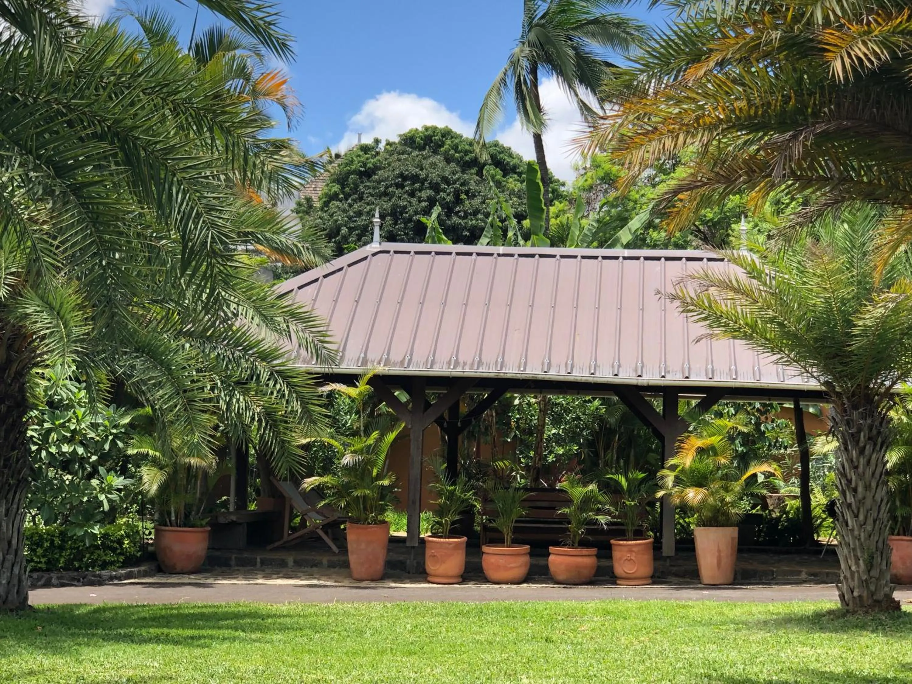 Patio in Maison D’hôtes Coignet
