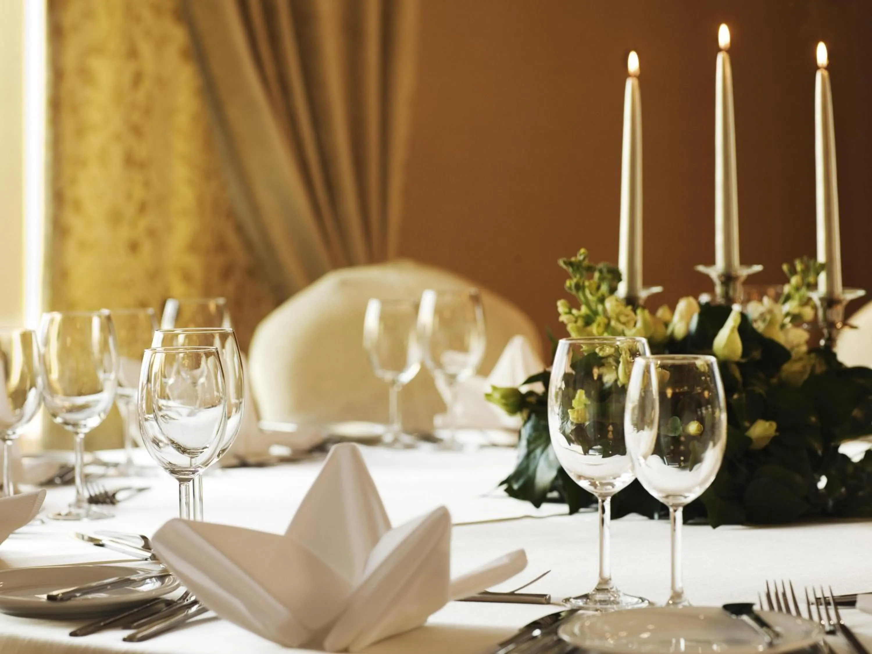 Meeting/conference room in Mövenpick Hotel Izmir