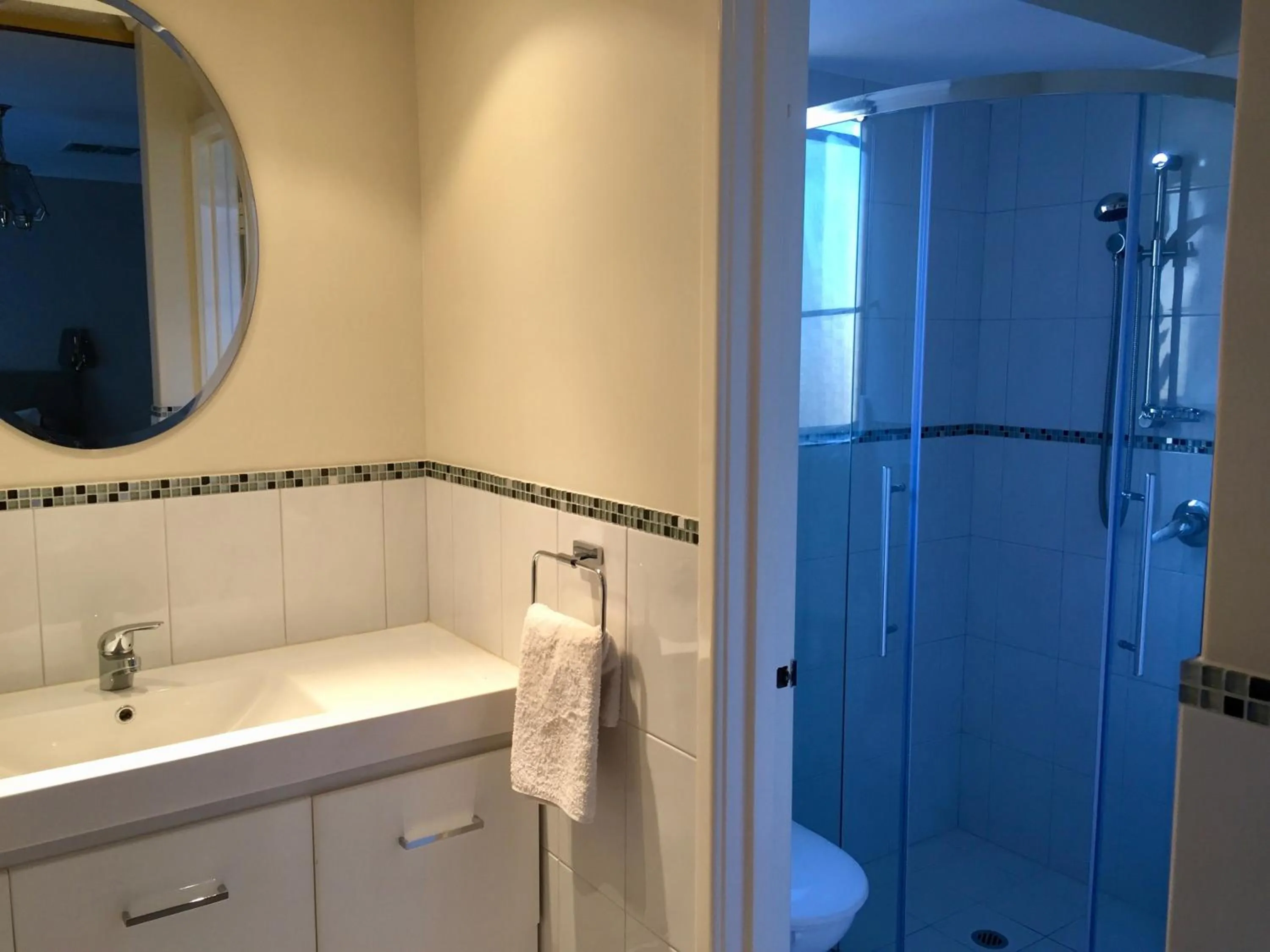 Bathroom in Murdoch Station Bed & Breakfast