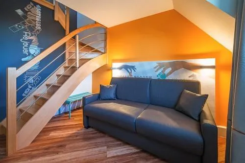 Bedroom in ibis Styles Deauville Centre