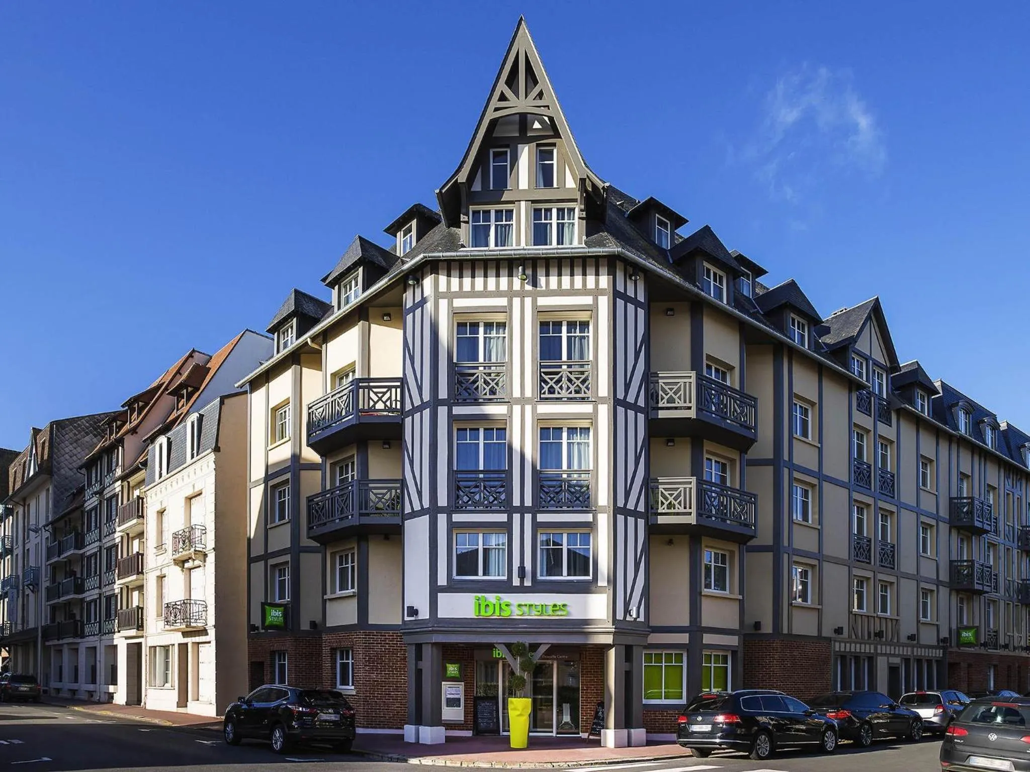 Property building in ibis Styles Deauville Centre