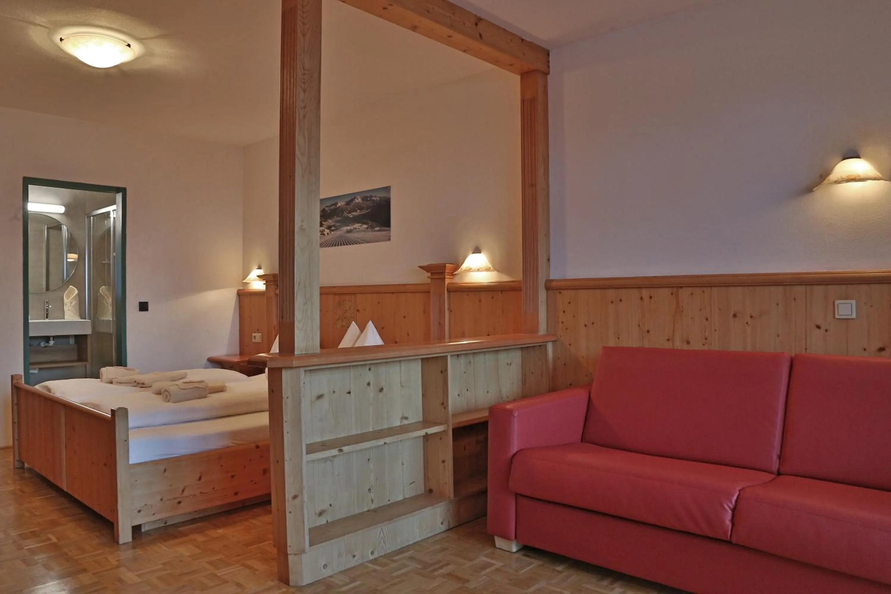 Photo of the whole room, Bed in Aparthotel Paradies - Schrempfgut