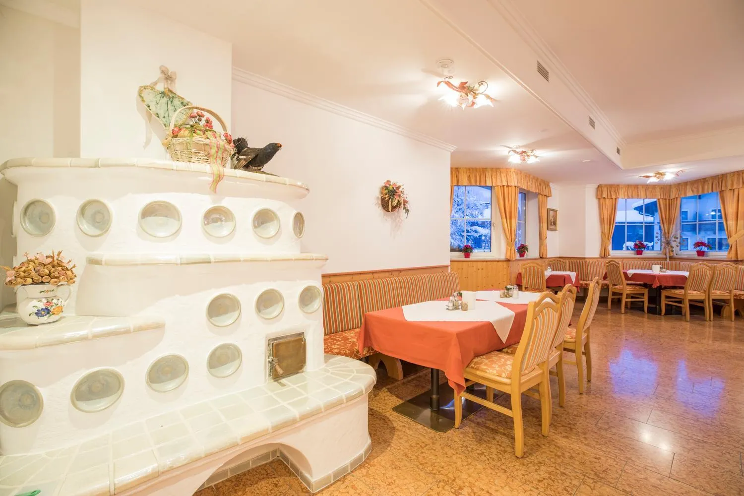 Restaurant/places to eat in Aparthotel Paradies - Schrempfgut