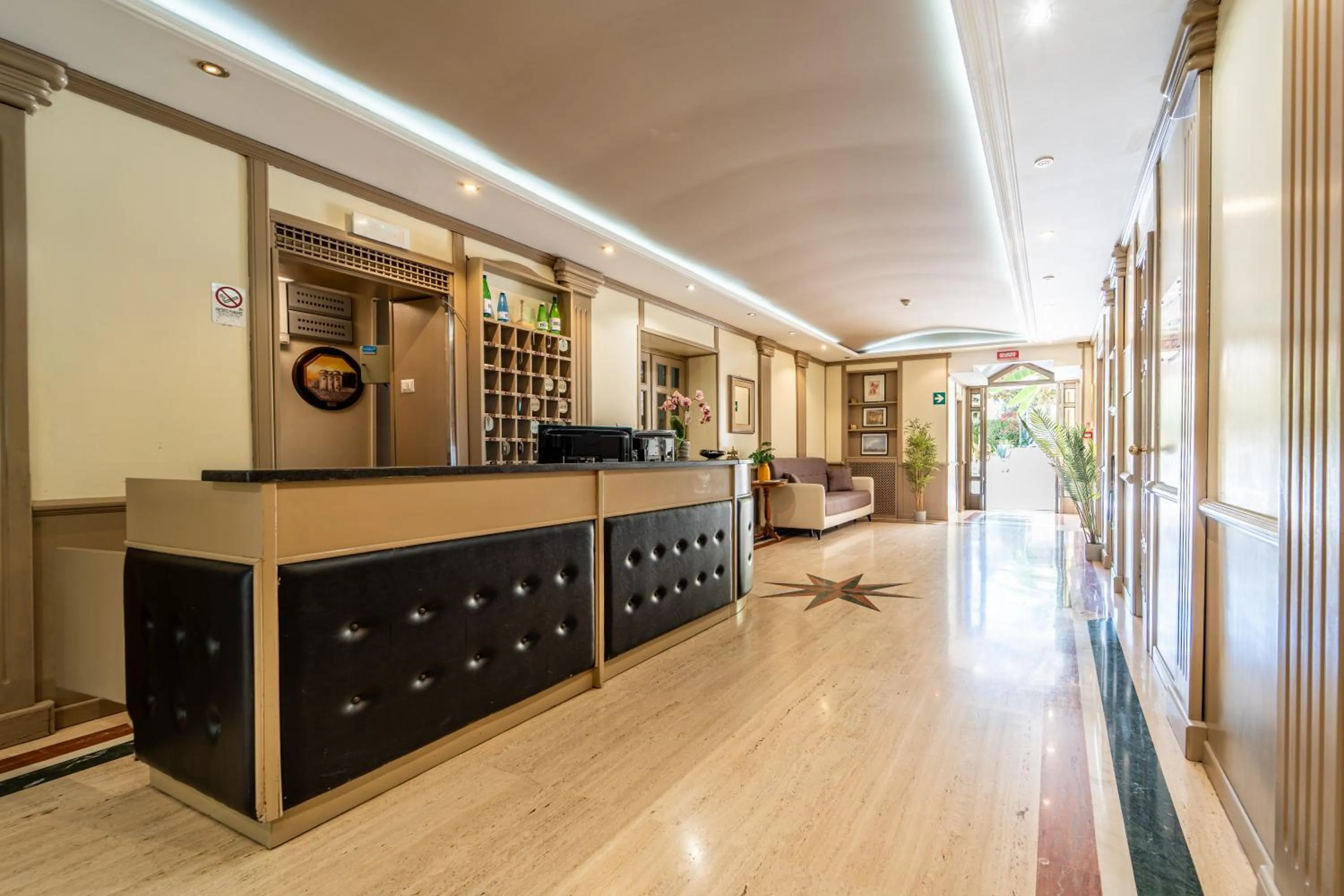 Lobby or reception in Hotel Belsito Wellness & Spa