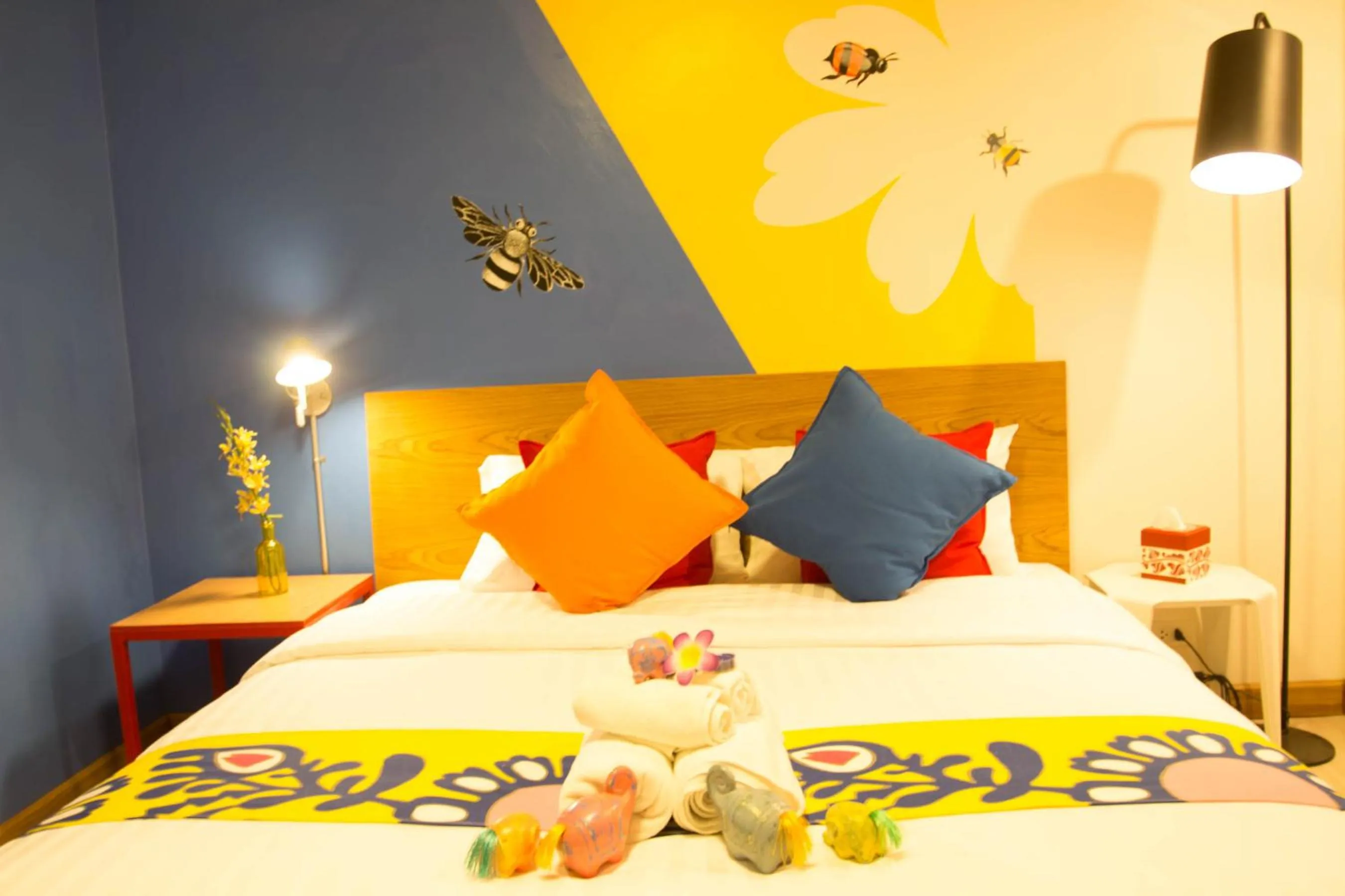 Bed in Non Nid Non Noi Design Residence