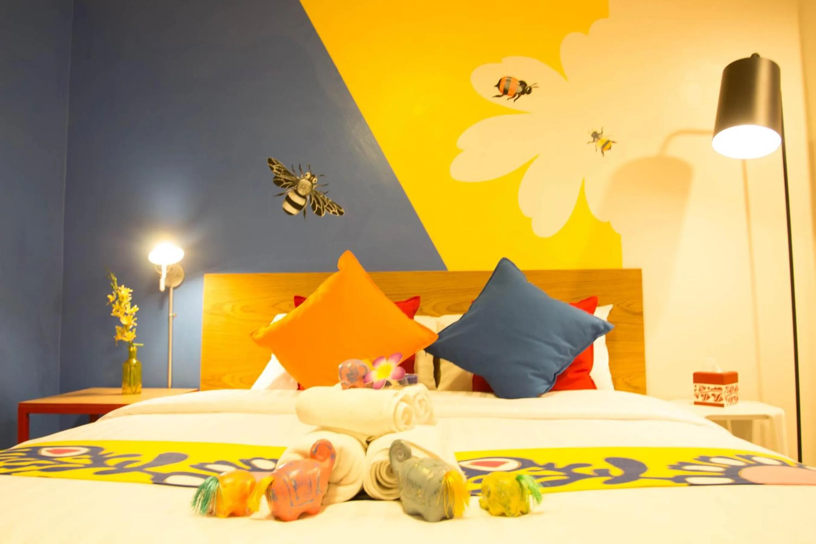 Bed in Non Nid Non Noi Design Residence