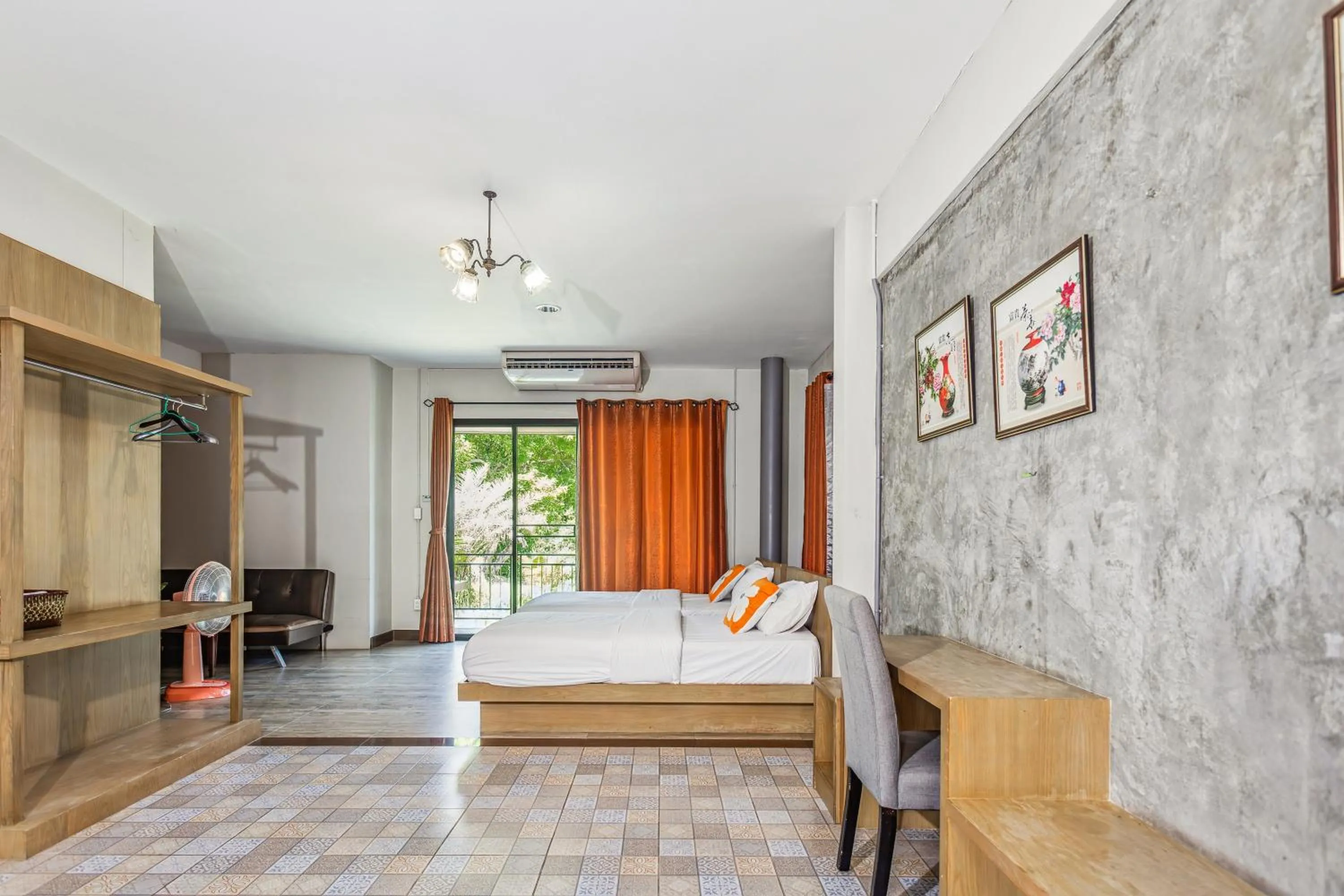 Bed in Busaya Resort & Cuisine