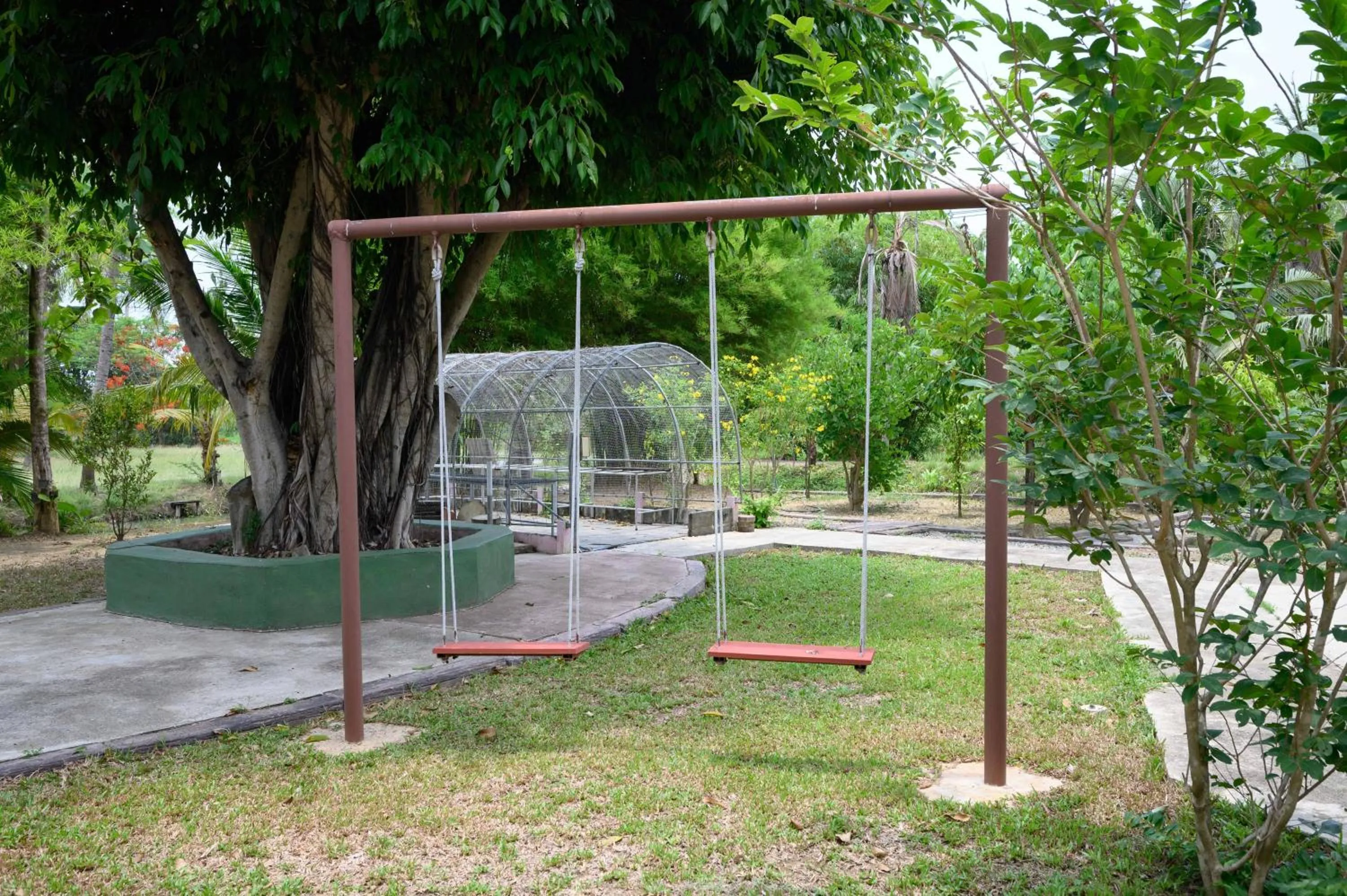 Children play ground in Busaya Resort & Cuisine