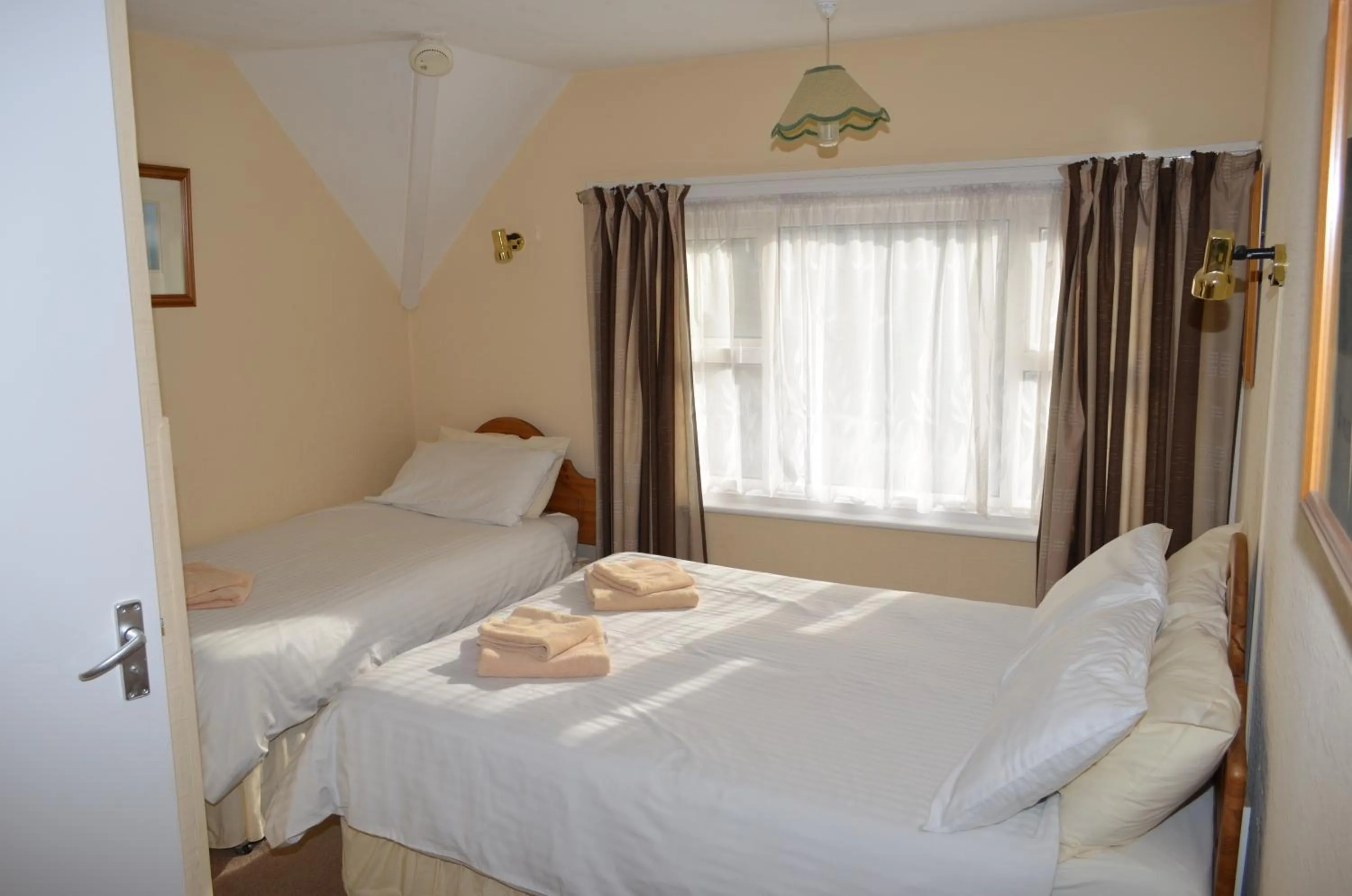 Photo of the whole room in Chandos Premier Folkestone (Channel Tunnel) Hotel