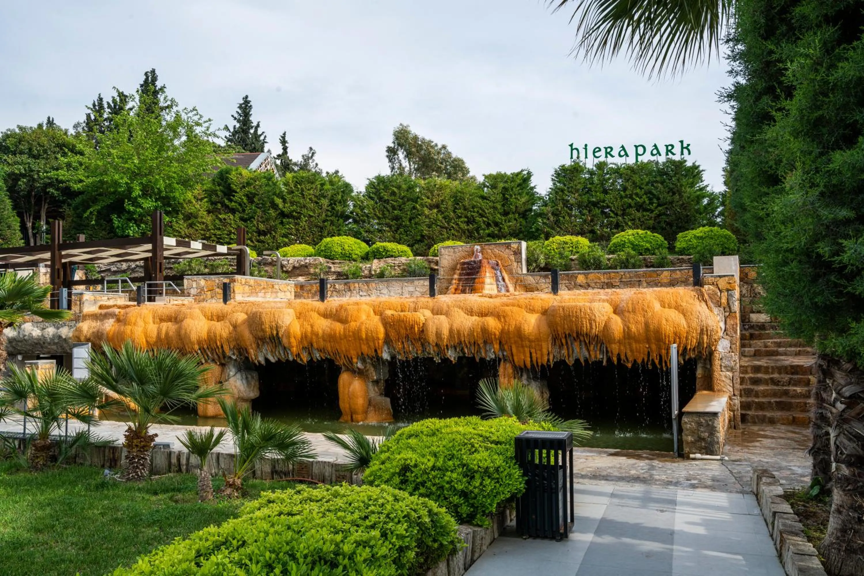 Swimming pool in Hierapark Thermal & SPA Hotel