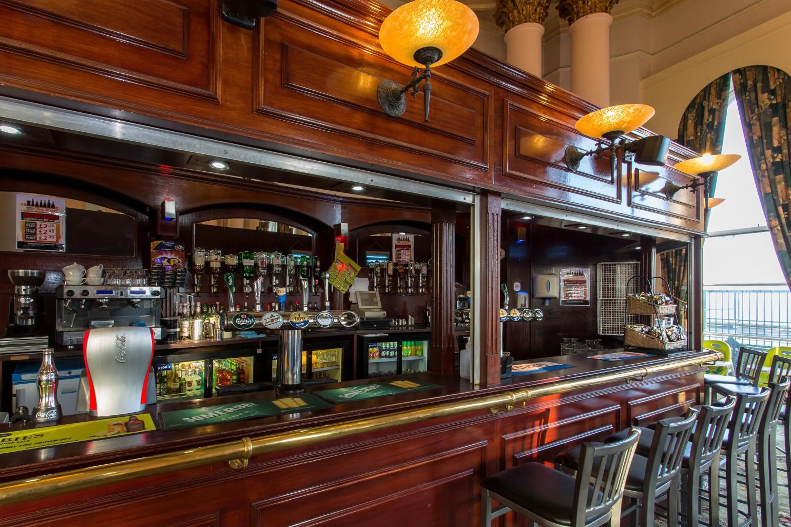 Lounge or bar in The Grand Scarborough