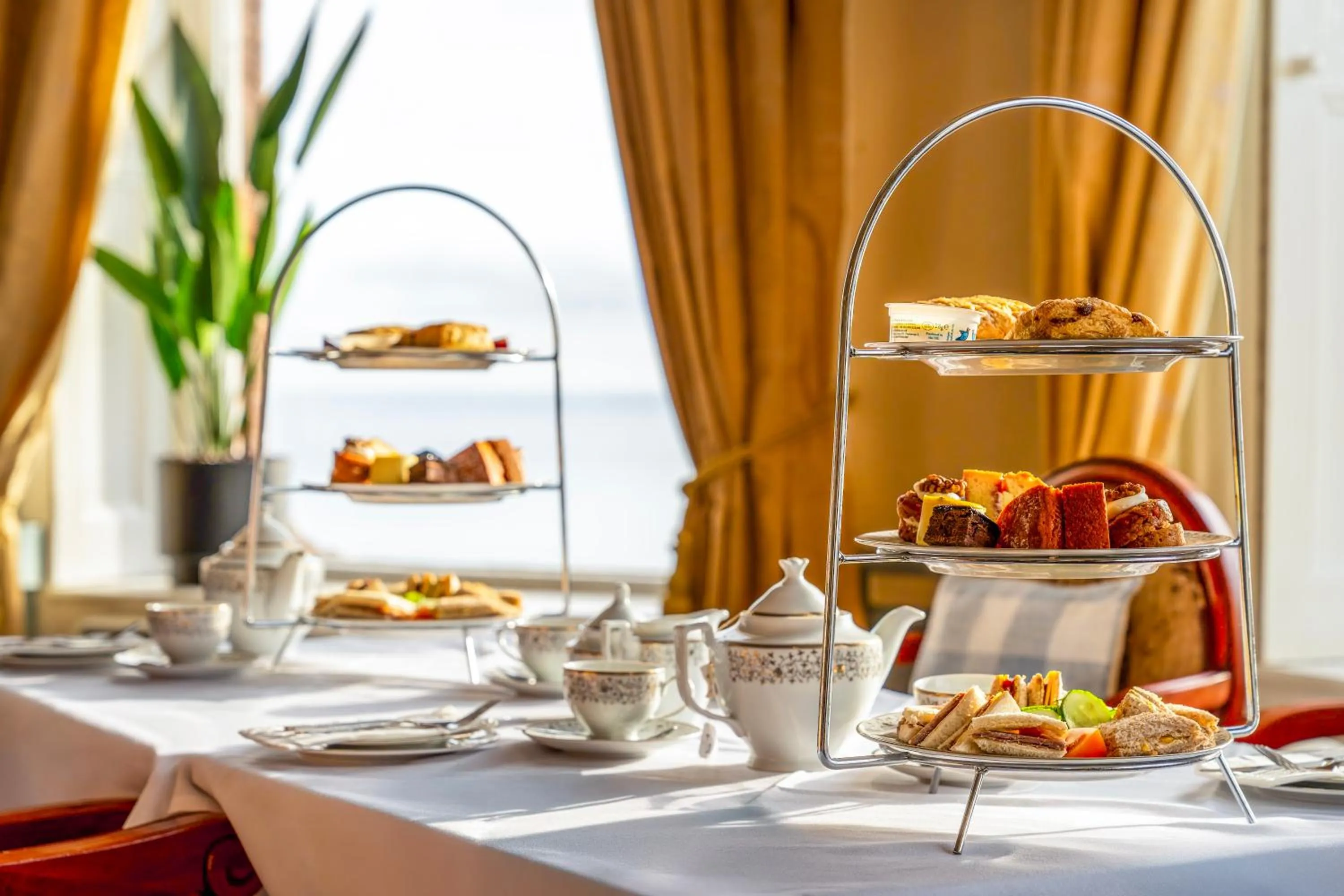 Food and drinks in The Grand Scarborough