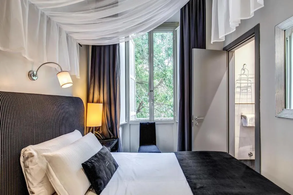 Bed in Hotel Giuggioli