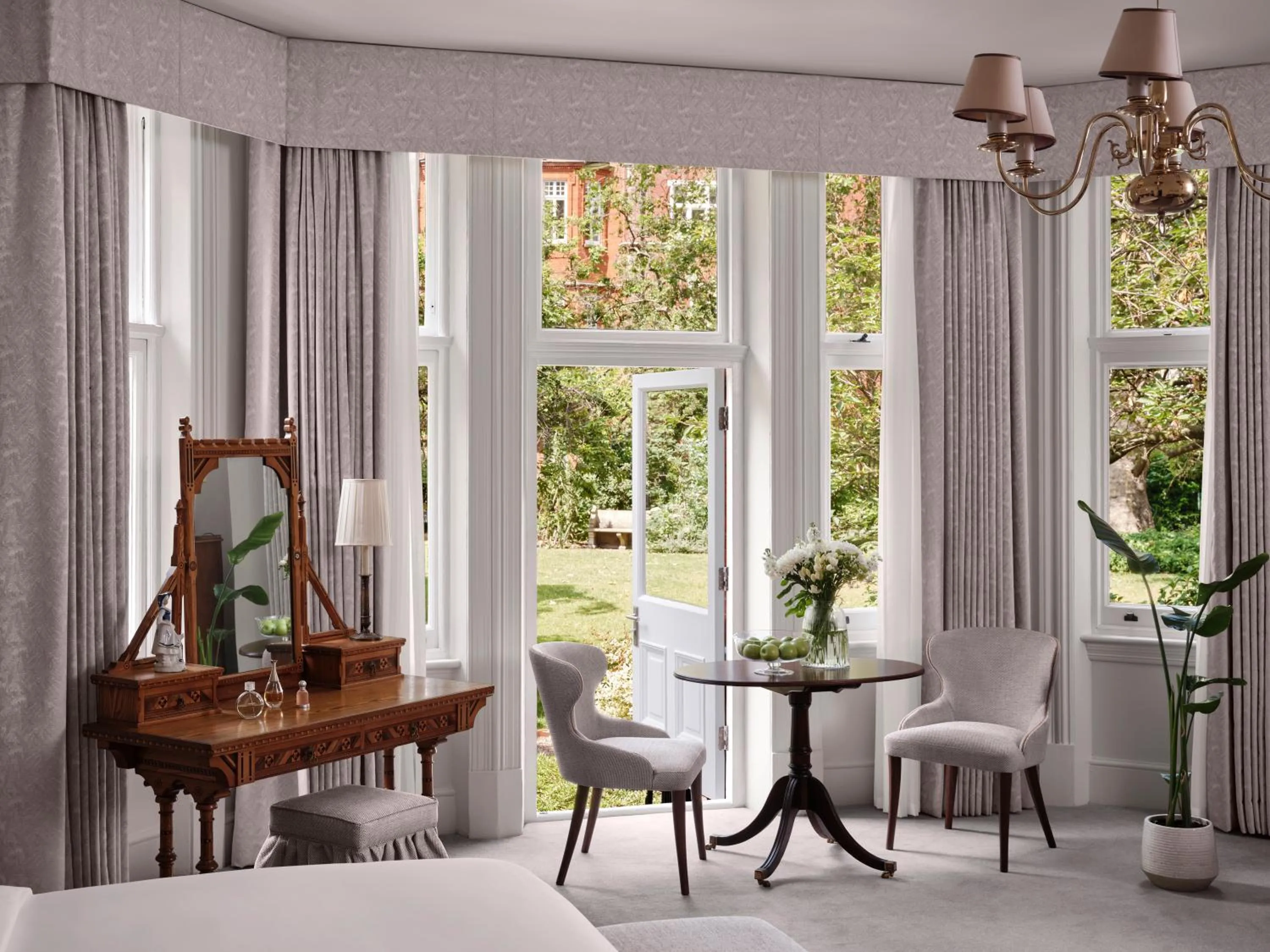 Seating area in The Chelsea Townhouse by Iconic Luxury Hotels