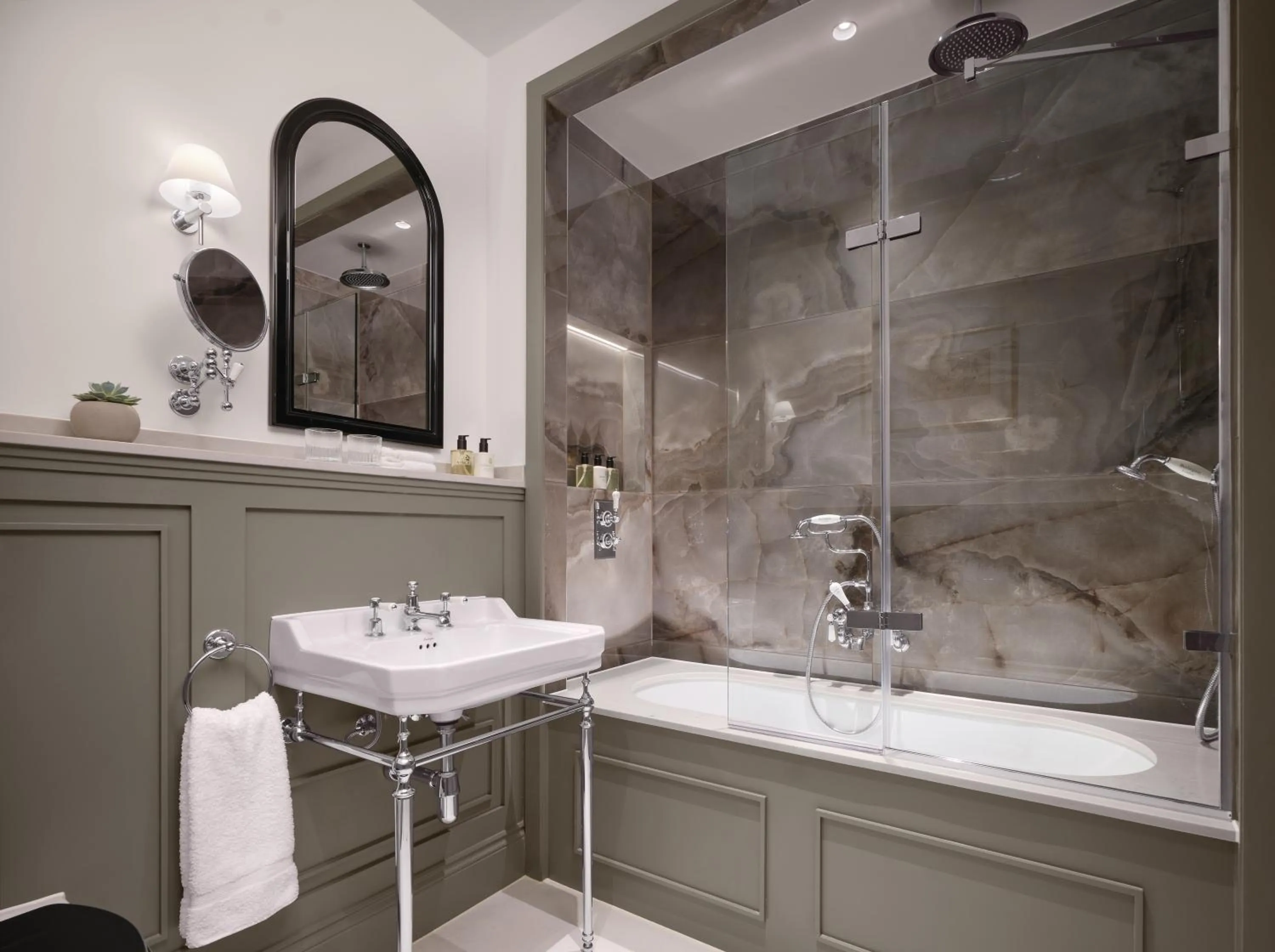 Bathroom in The Chelsea Townhouse by Iconic Luxury Hotels