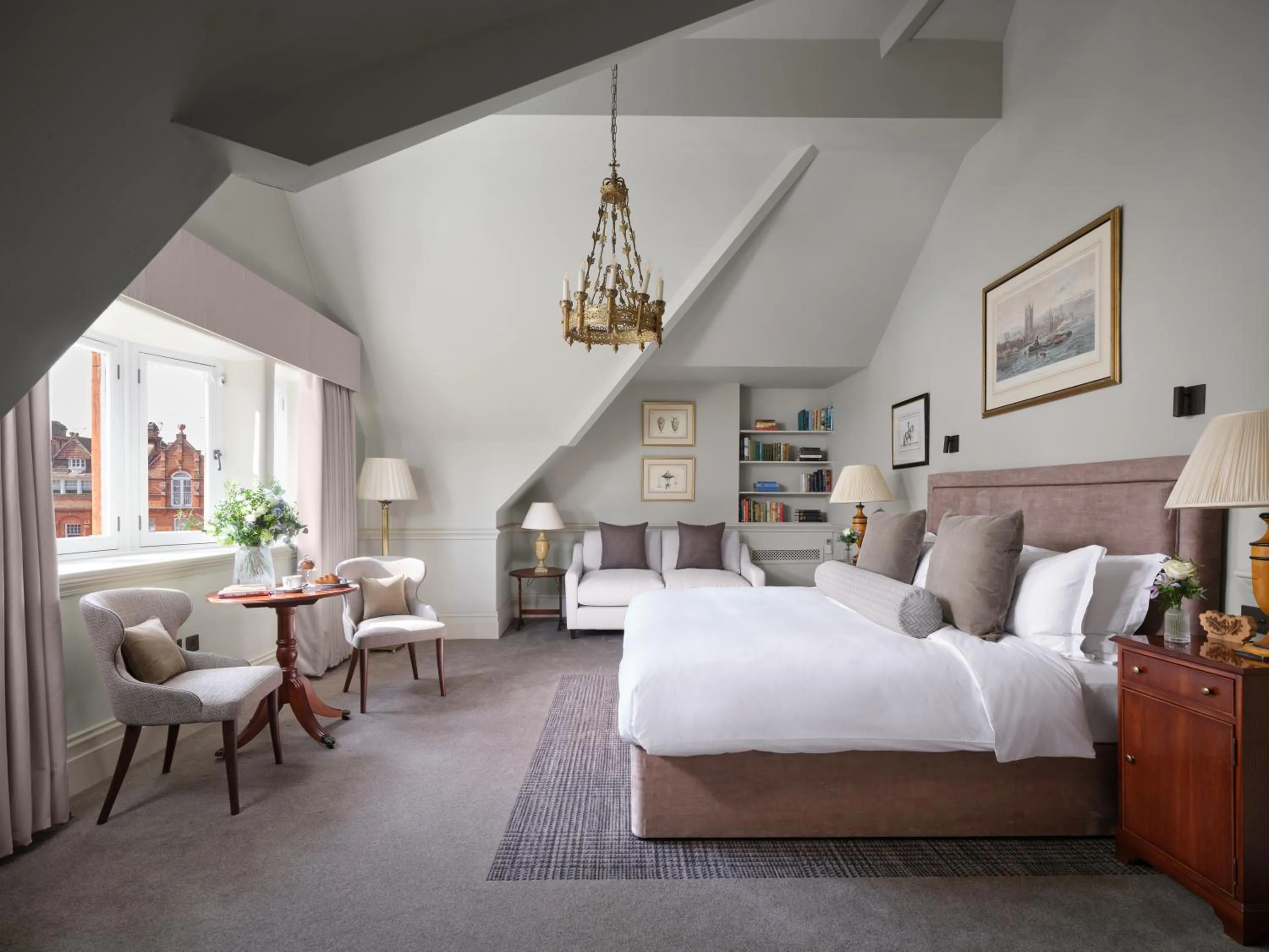 Seating area, Bed in The Chelsea Townhouse by Iconic Luxury Hotels