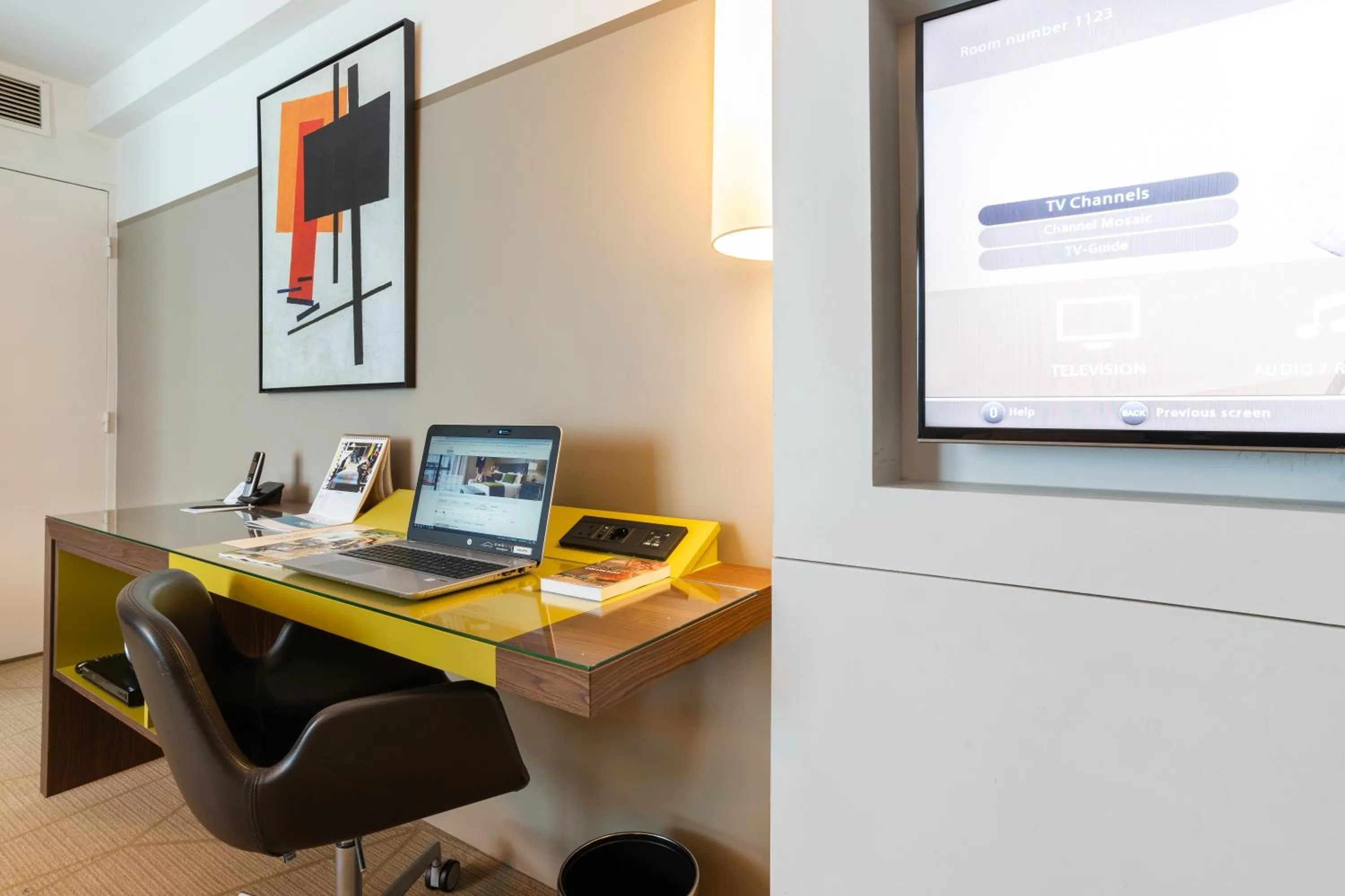 Business facilities in Fraser Suites Paris La Défense