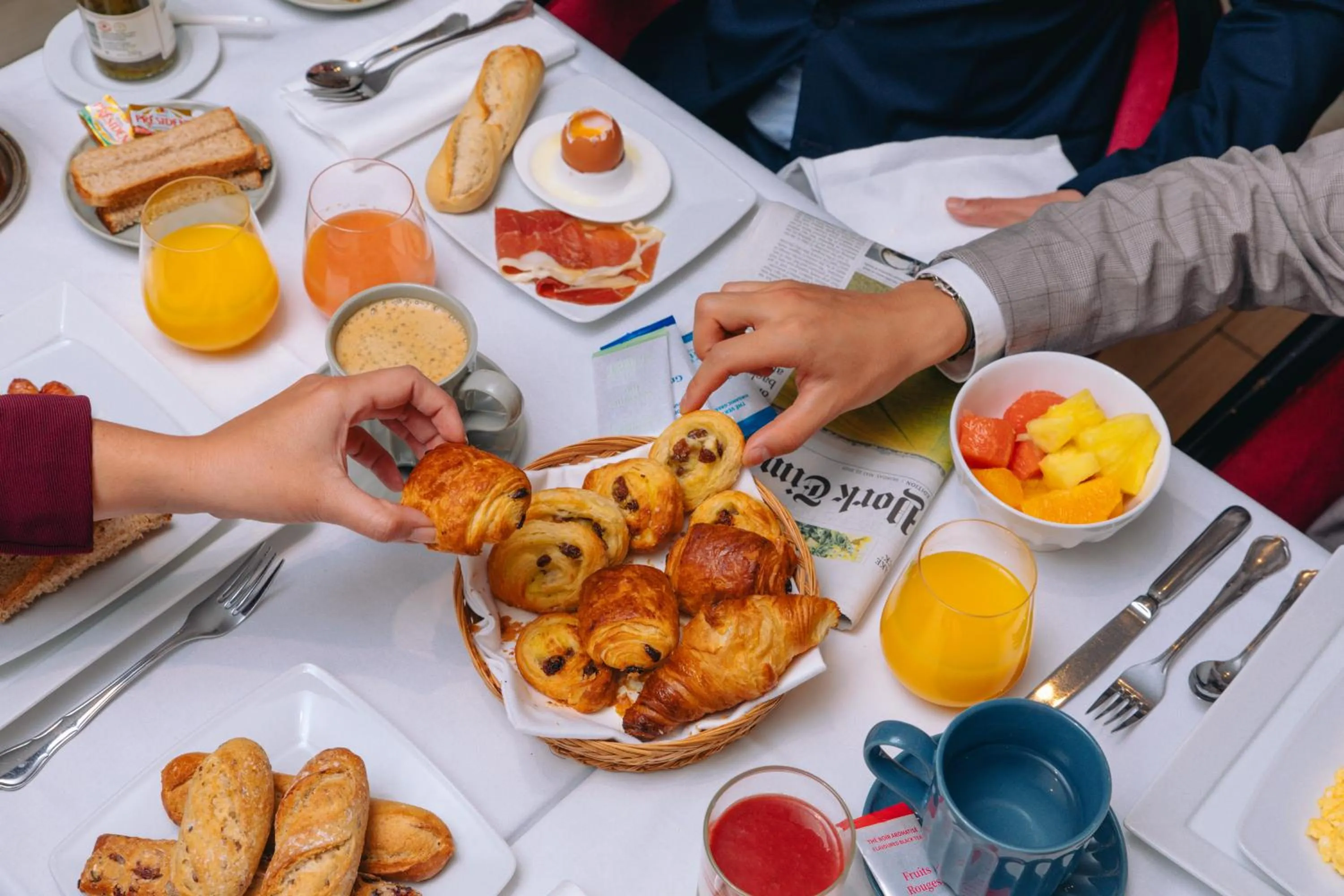 Breakfast in Fraser Suites Paris La Défense