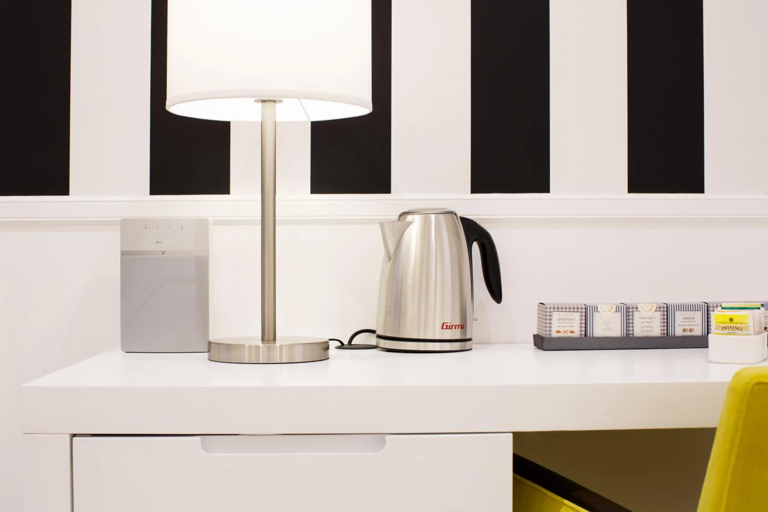 Decorative detail in NAP Luxury Guest House Bovio