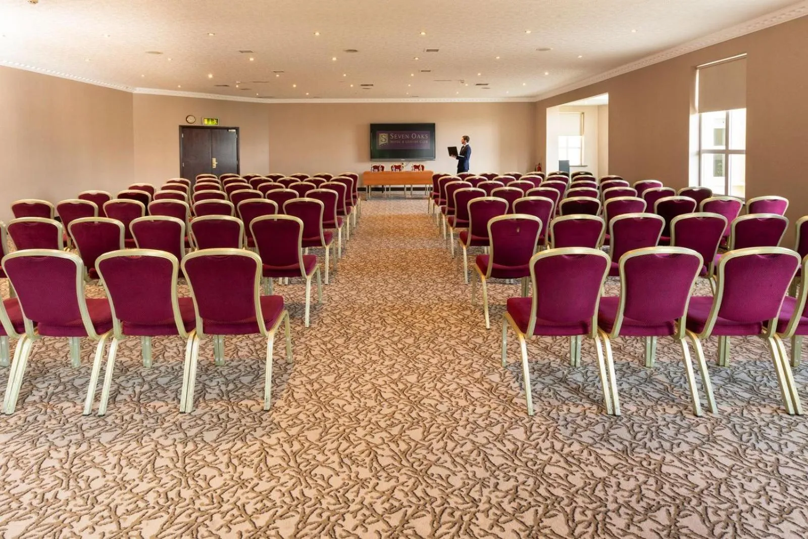 Meeting/conference room in Seven Oaks Hotel