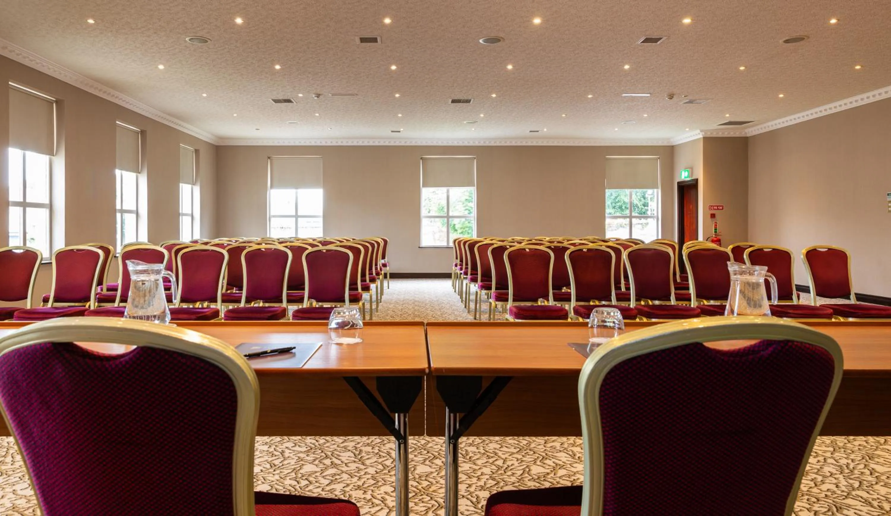 Property building in Seven Oaks Hotel