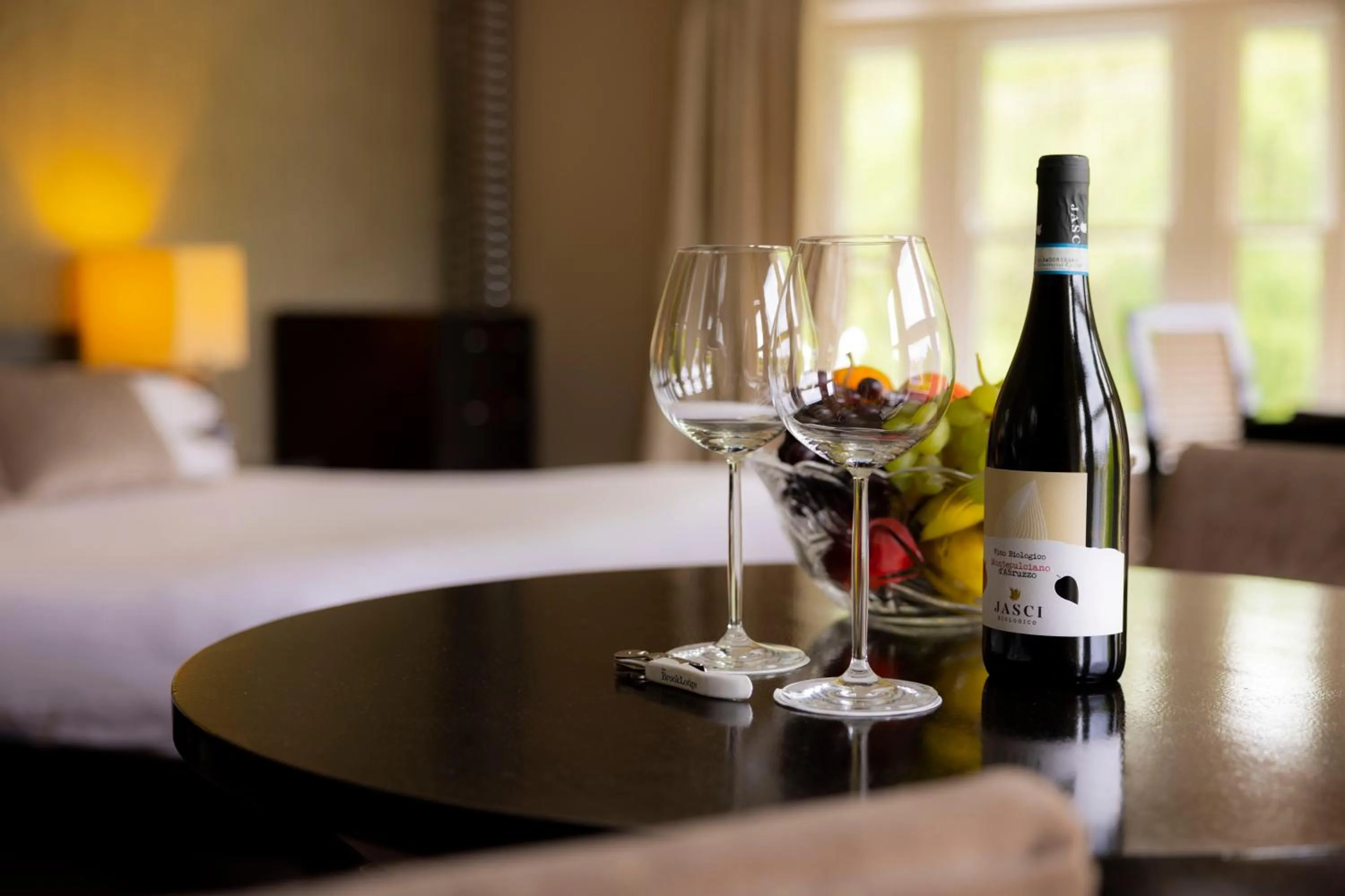 Bed in BrookLodge & Macreddin Village