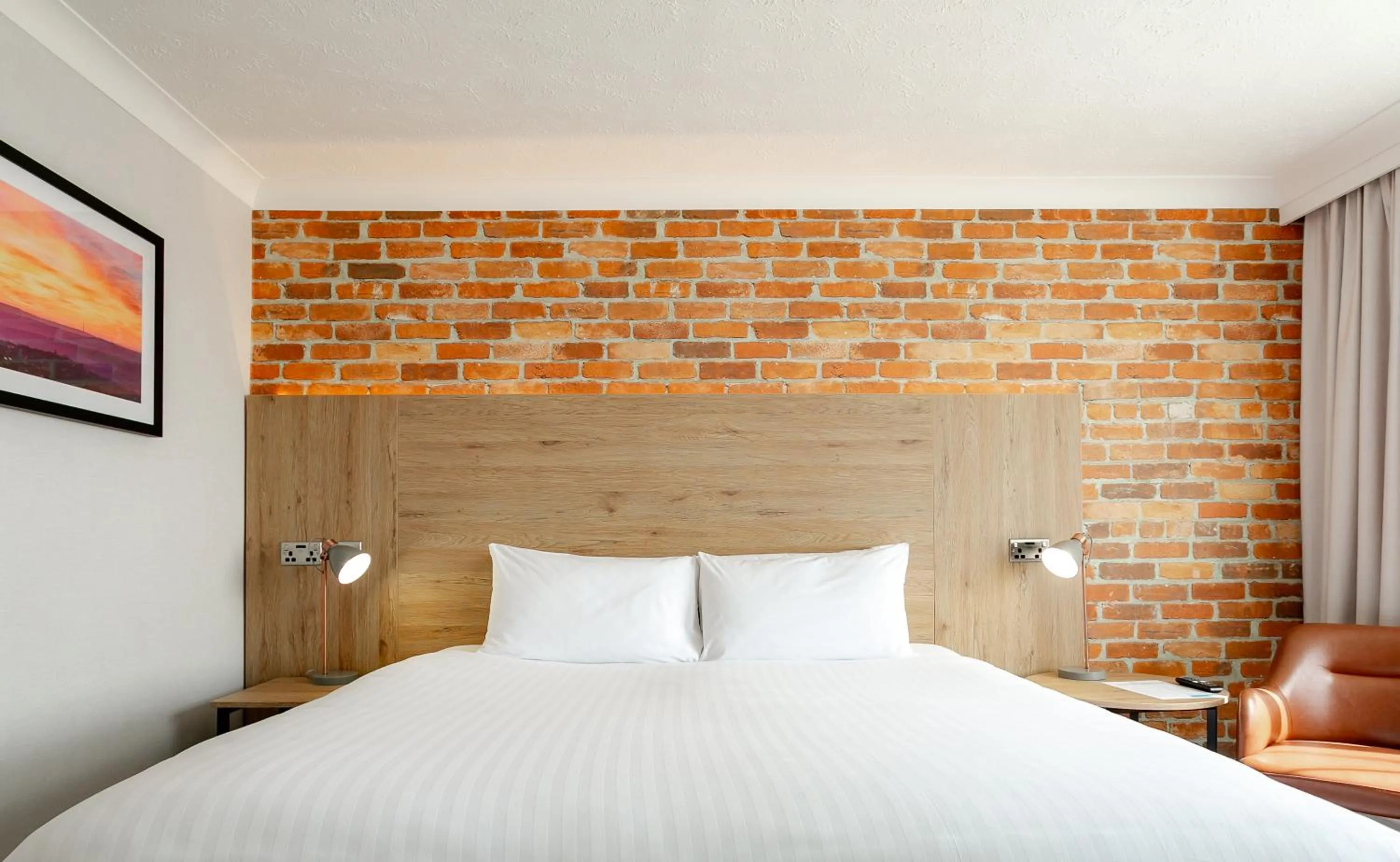 Bed in Cedar Court Hotel Huddersfield