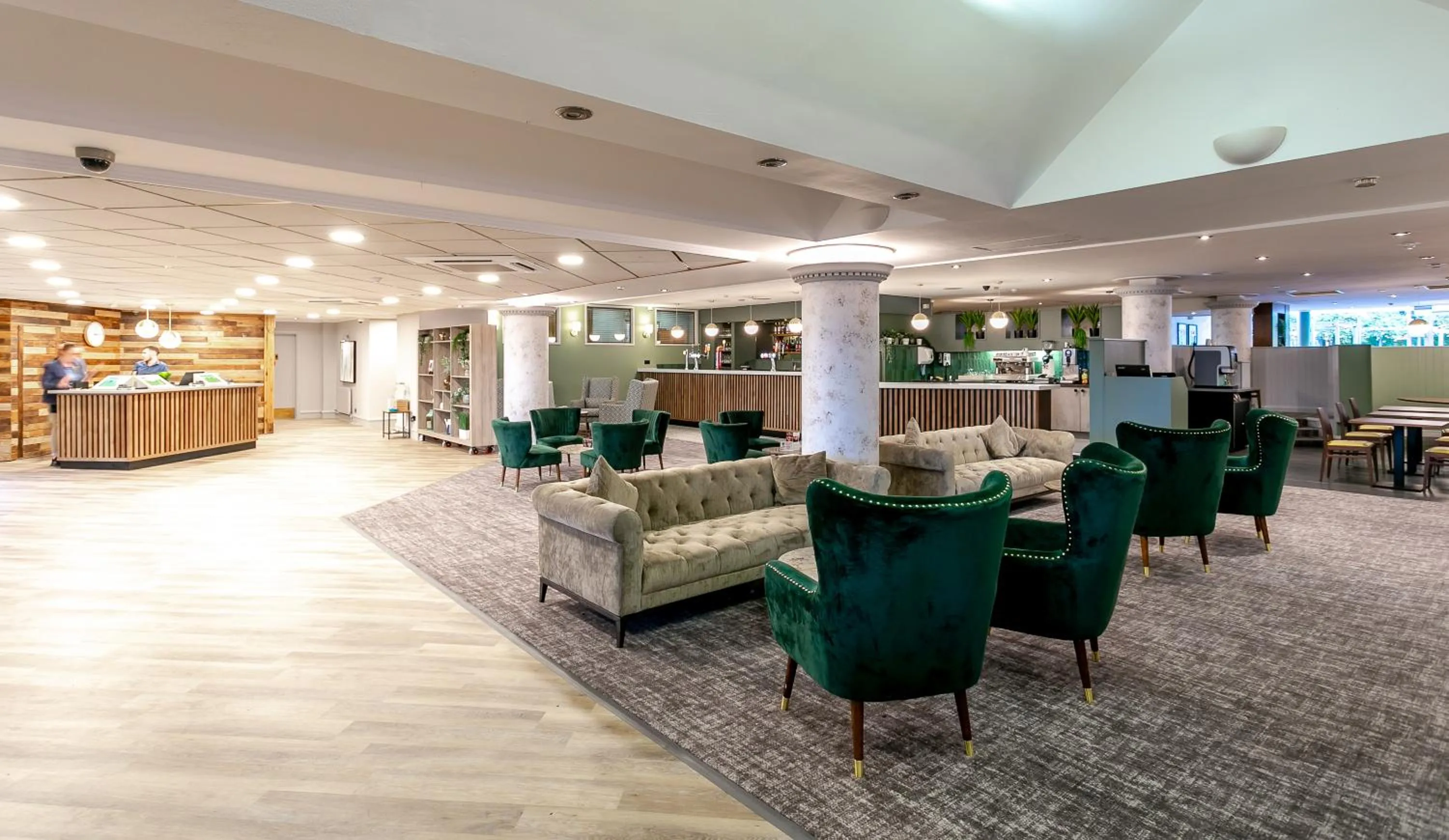 Lobby or reception in Cedar Court Hotel Huddersfield