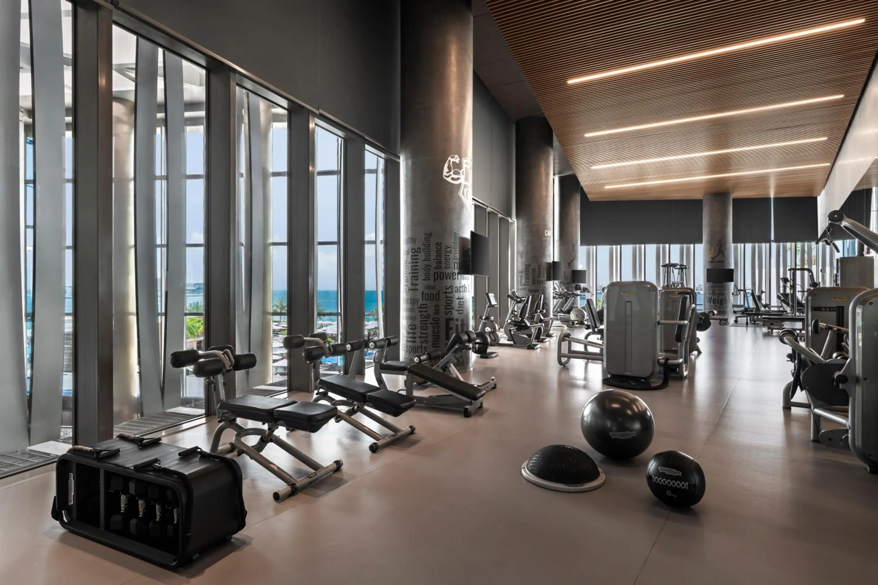 Fitness centre/facilities in Rixos Premium Dubai JBR