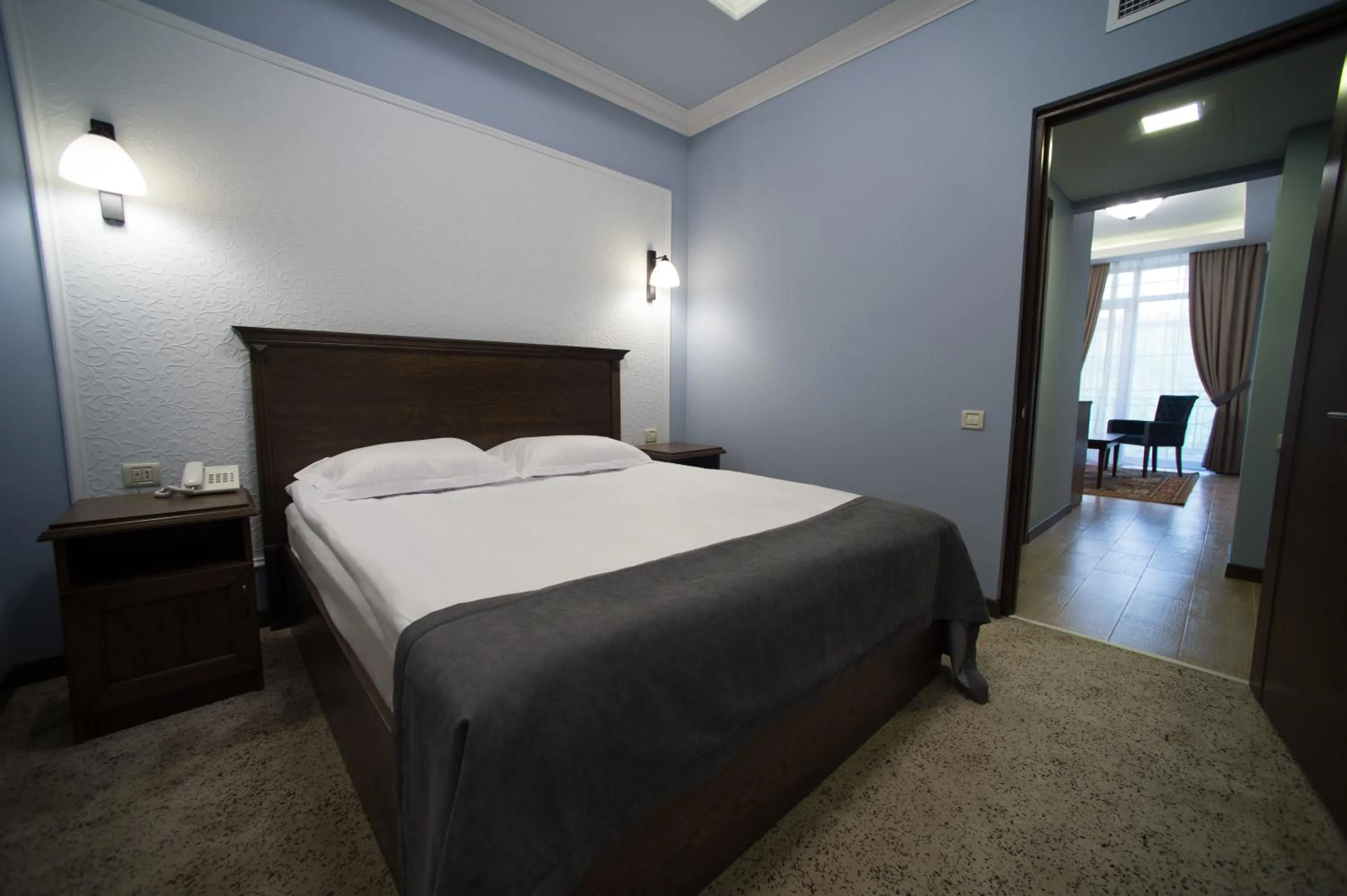 Bedroom, Bed in Boulevard Hotel