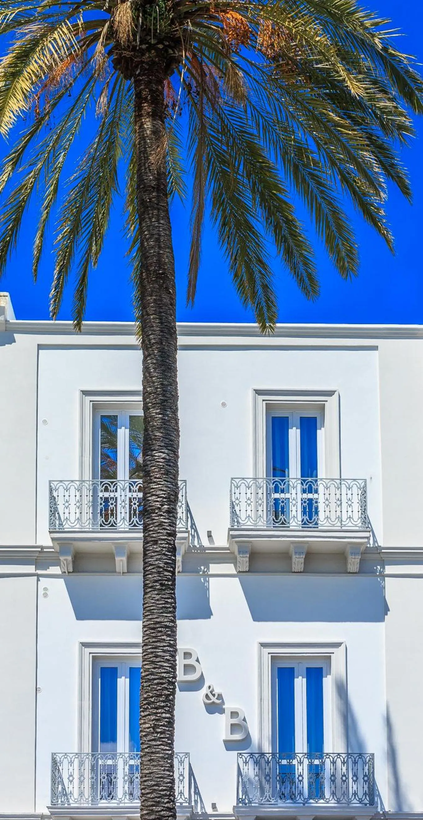 Property building in Liberty Palace